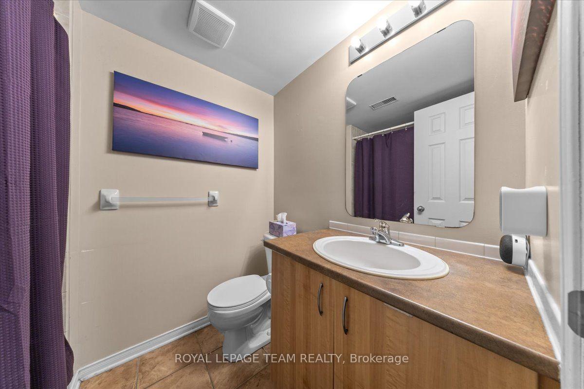 Photo 16 of 100 Bonfield Private, Ottawa, Avalon East — HOMEH