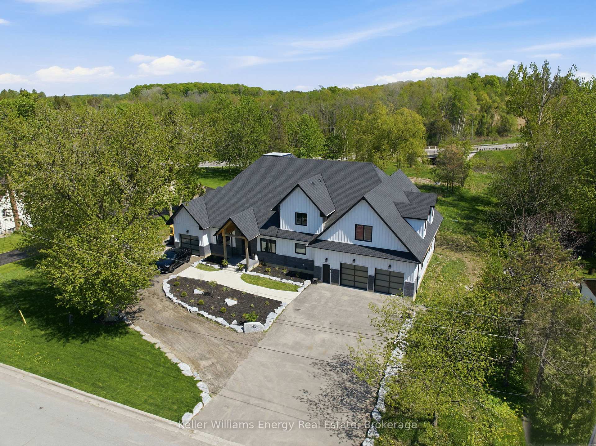 Photo 3 of 143 River Street, Scugog, Rural Scugog — HOMEH
