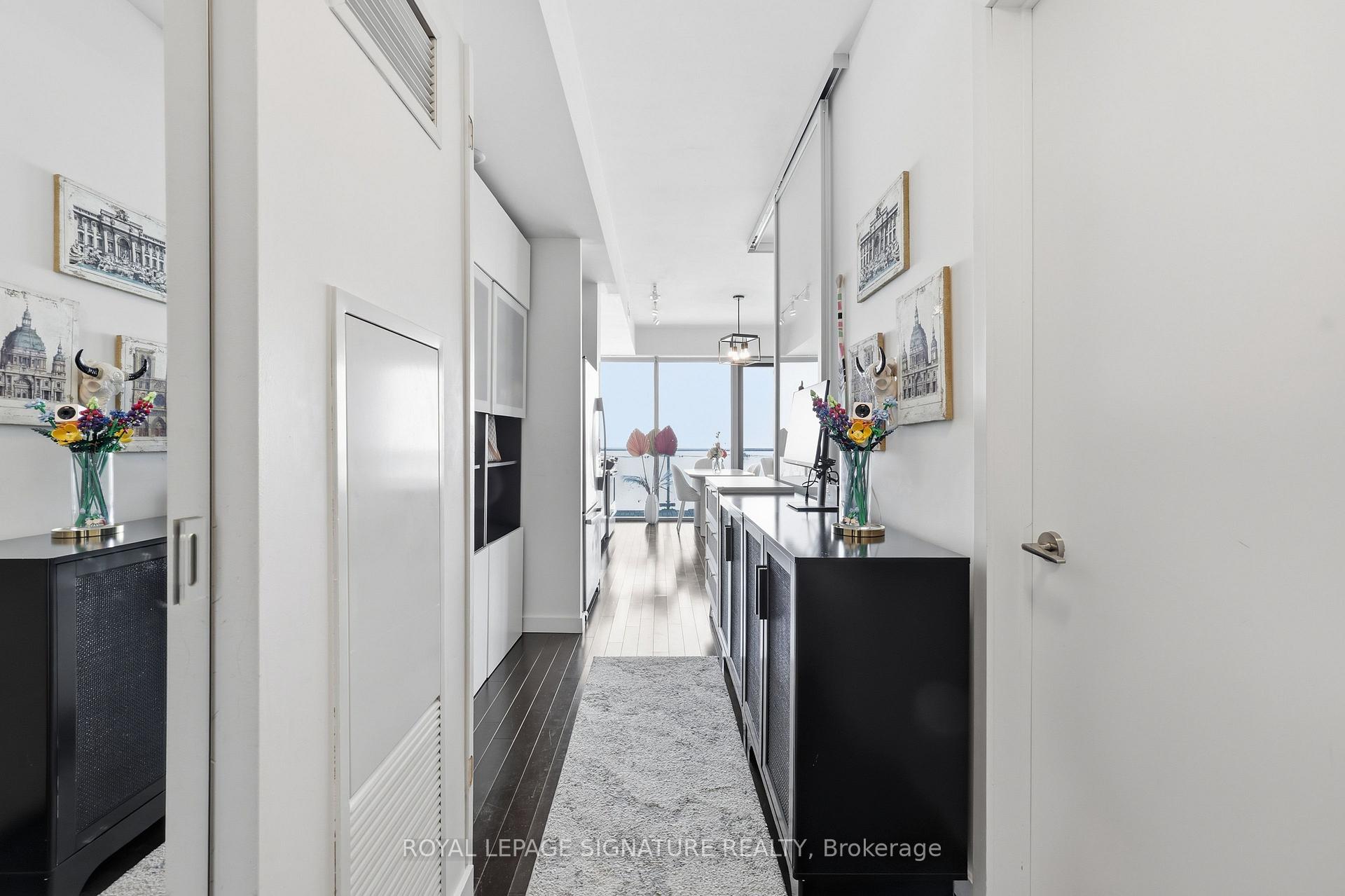 Photo 3 of Unit 2805, 390 Cherry Street, Toronto, Waterfront Communities — HOMEH