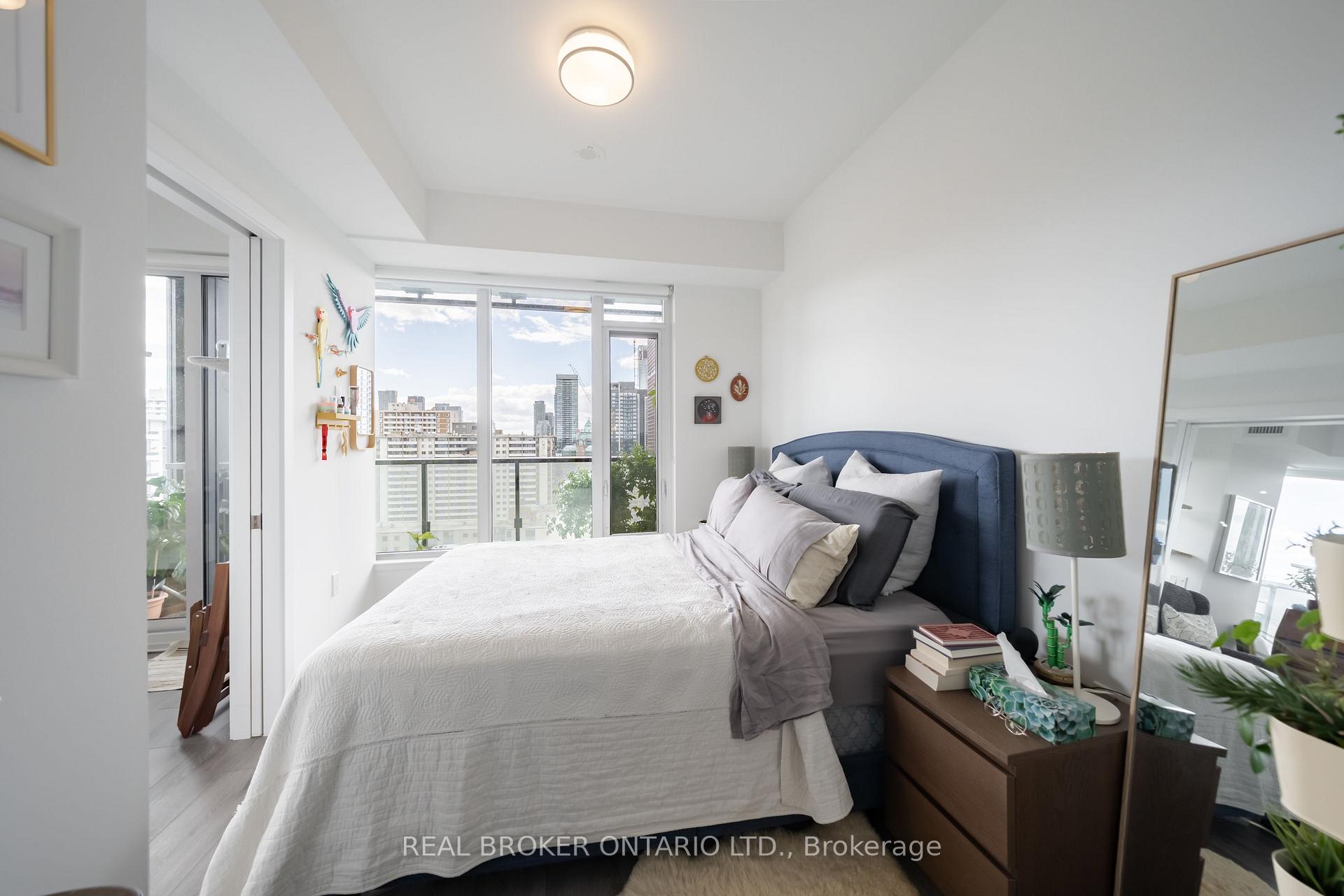 Photo 9 of Unit 2108, 575 Bloor Street E, Toronto, North St. James Town — HOMEH