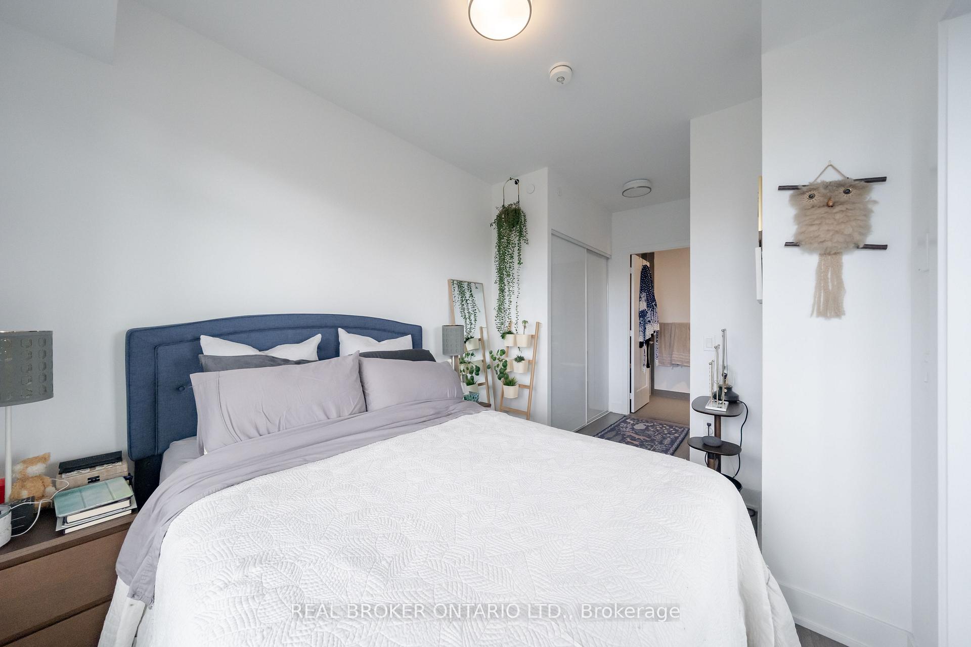 Photo 10 of Unit 2108, 575 Bloor Street E, Toronto, North St. James Town — HOMEH
