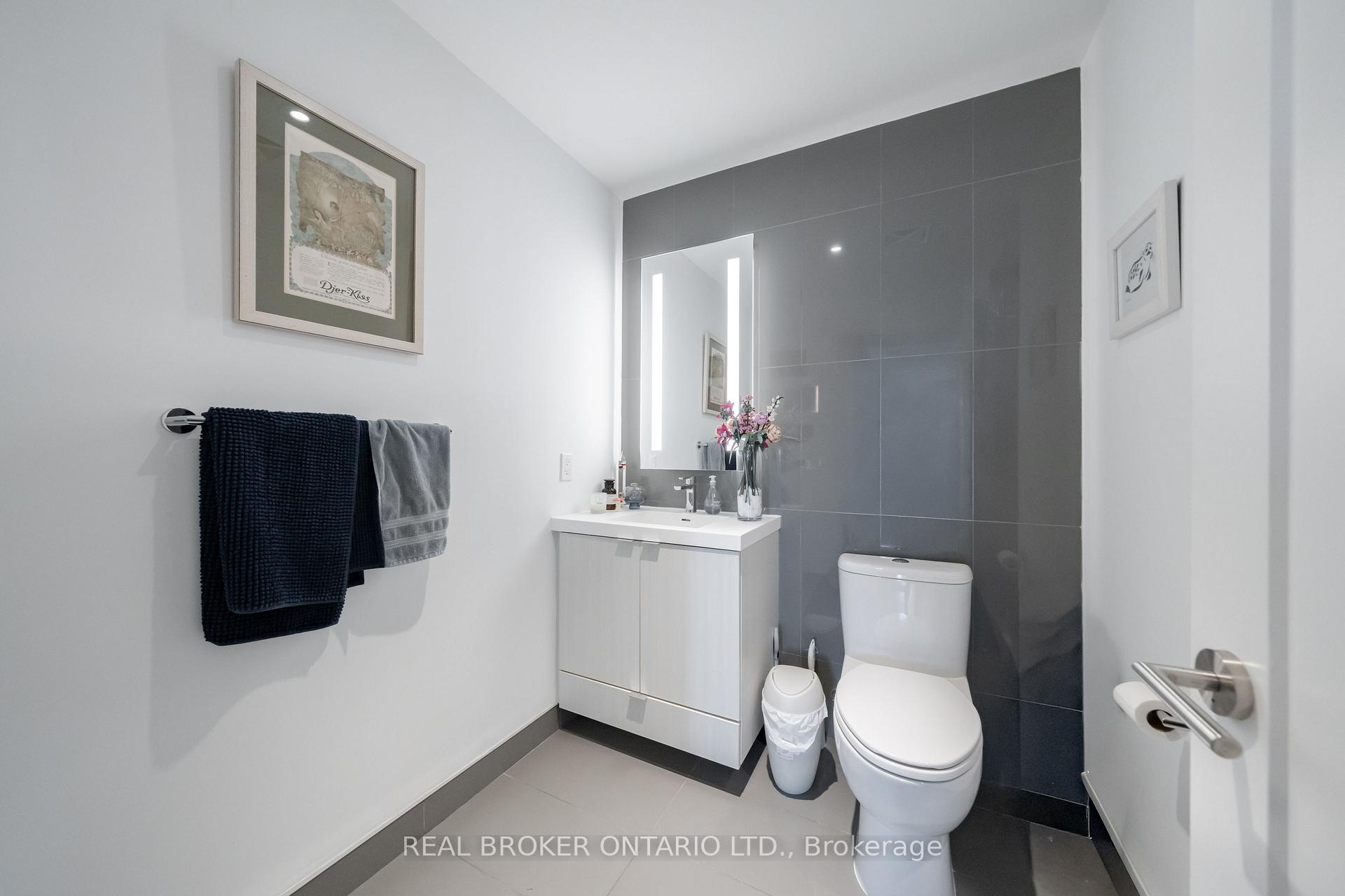 Photo 13 of Unit 2108, 575 Bloor Street E, Toronto, North St. James Town — HOMEH