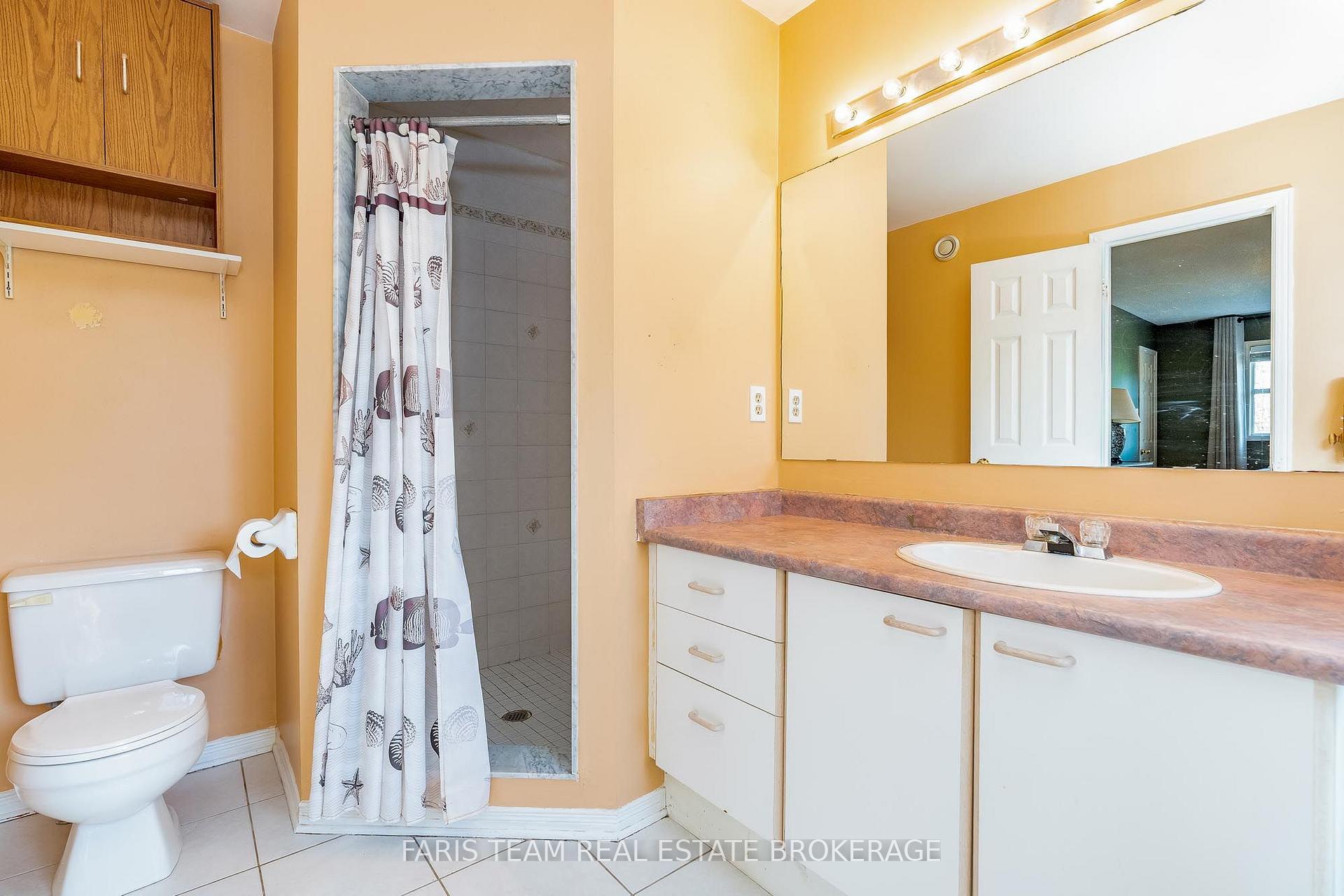 Photo 24 of 230 Mary Anne Drive, Barrie, Painswick North — HOMEH