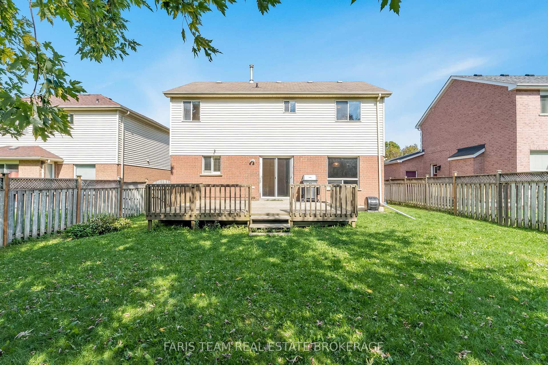 Photo 35 of 230 Mary Anne Drive, Barrie, Painswick North — HOMEH