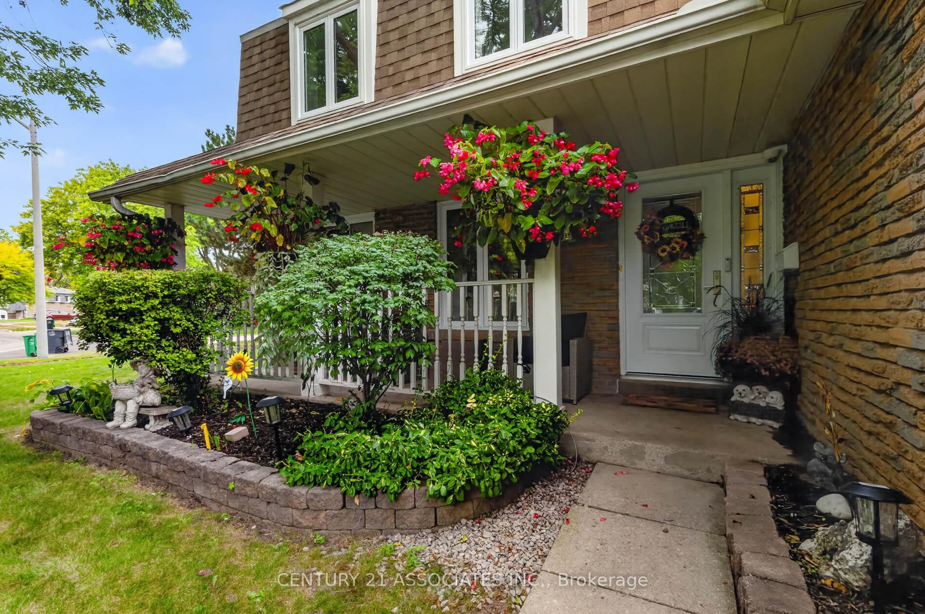 Photo 3 of 2909 Quetta Mews, Mississauga, Meadowvale — HOMEH