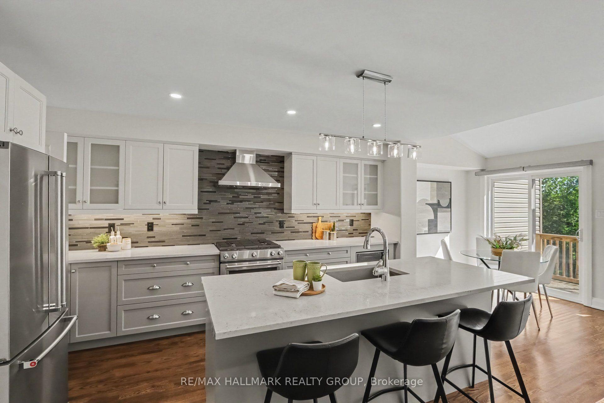 Photo 5 of 52 Porter Street, Ottawa, Stittsville (South) — HOMEH