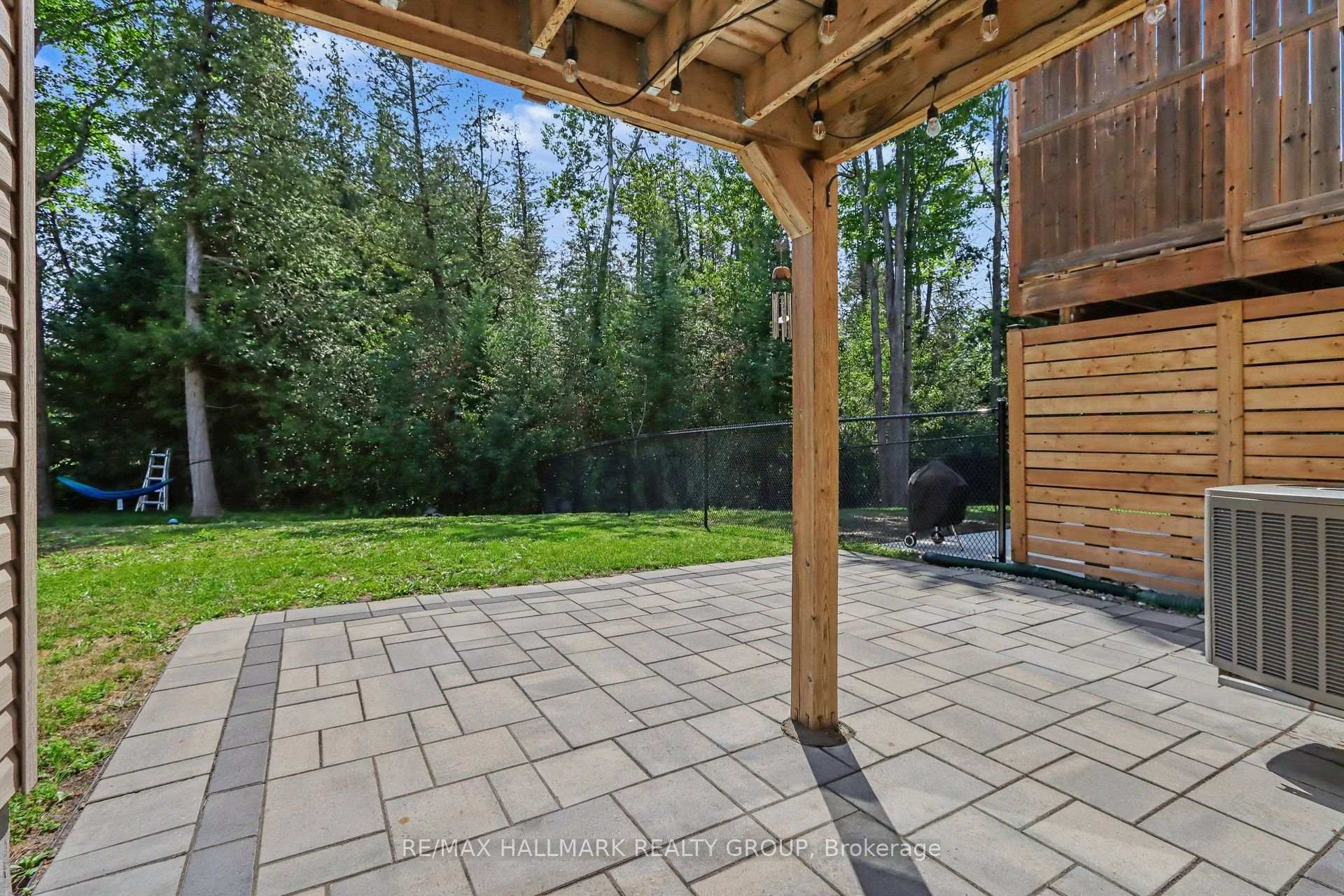 Photo 30 of 52 Porter Street, Ottawa, Stittsville (South) — HOMEH