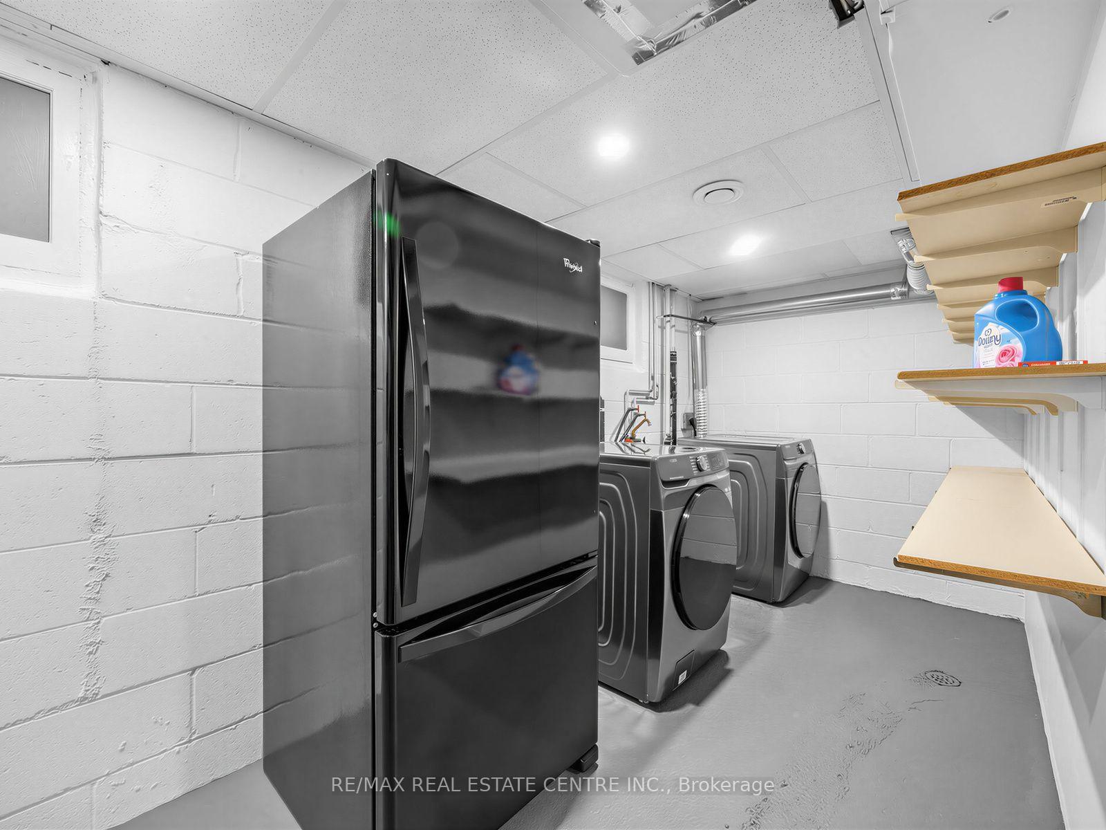 Photo 41 of 2475 Brookhurst Road, Mississauga, Clarkson — HOMEH