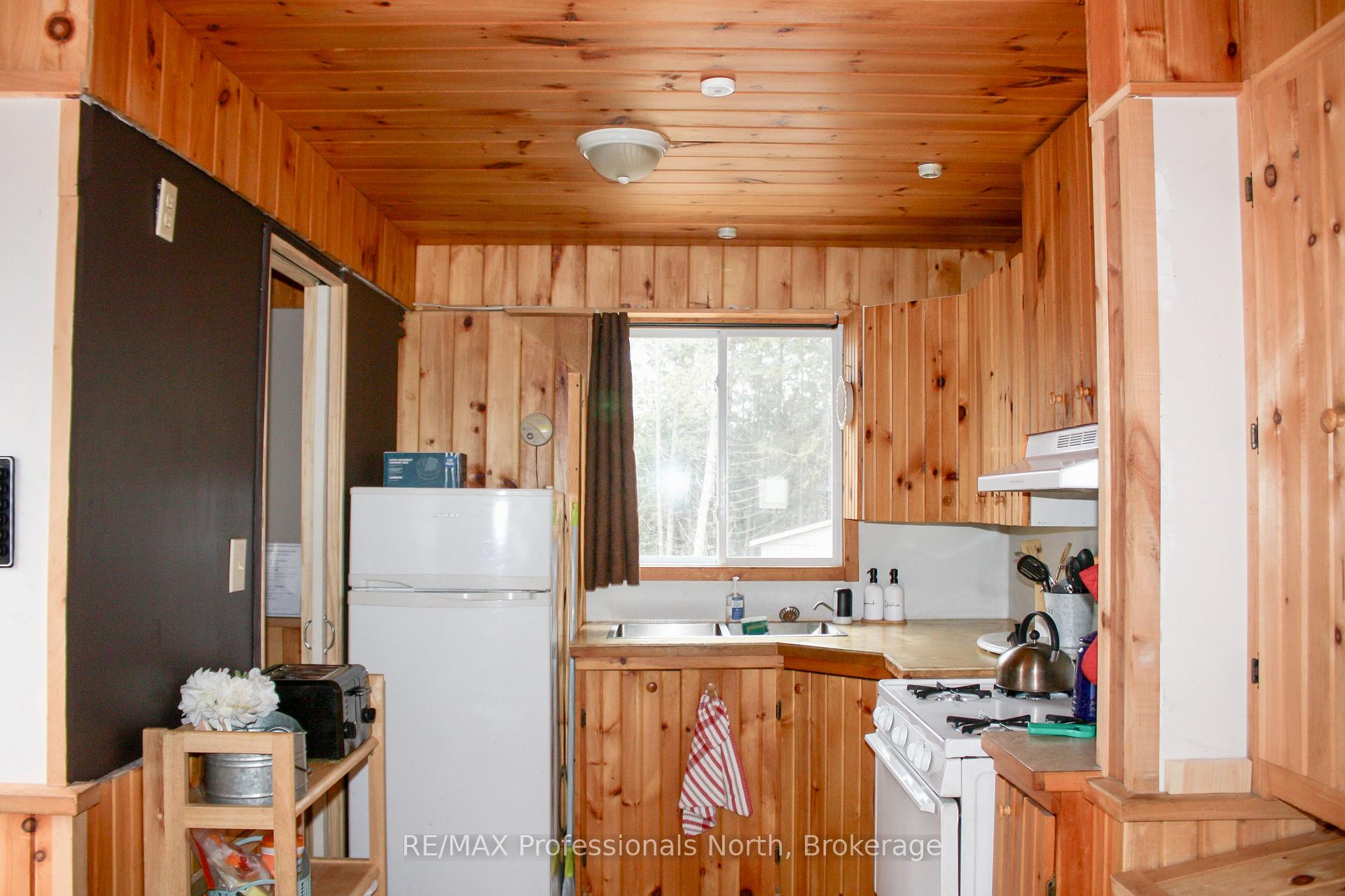 Photo 5 of 810 4th Line, Douro-Dummer — HOMEH