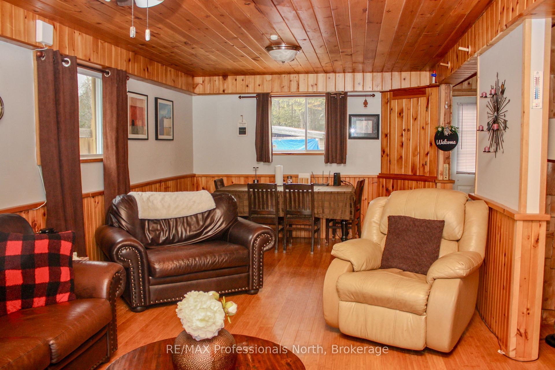 Photo 10 of 810 4th Line, Douro-Dummer — HOMEH