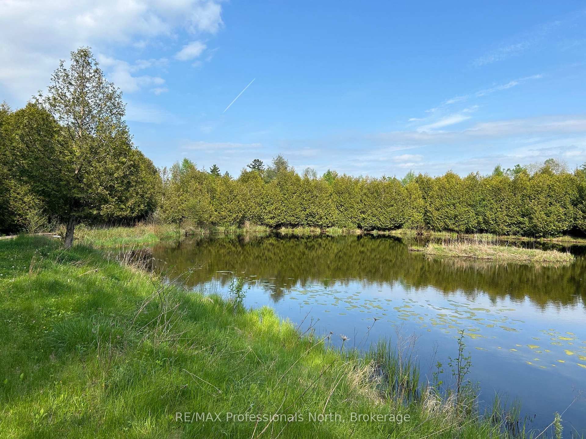 Photo 21 of 810 4th Line, Douro-Dummer — HOMEH