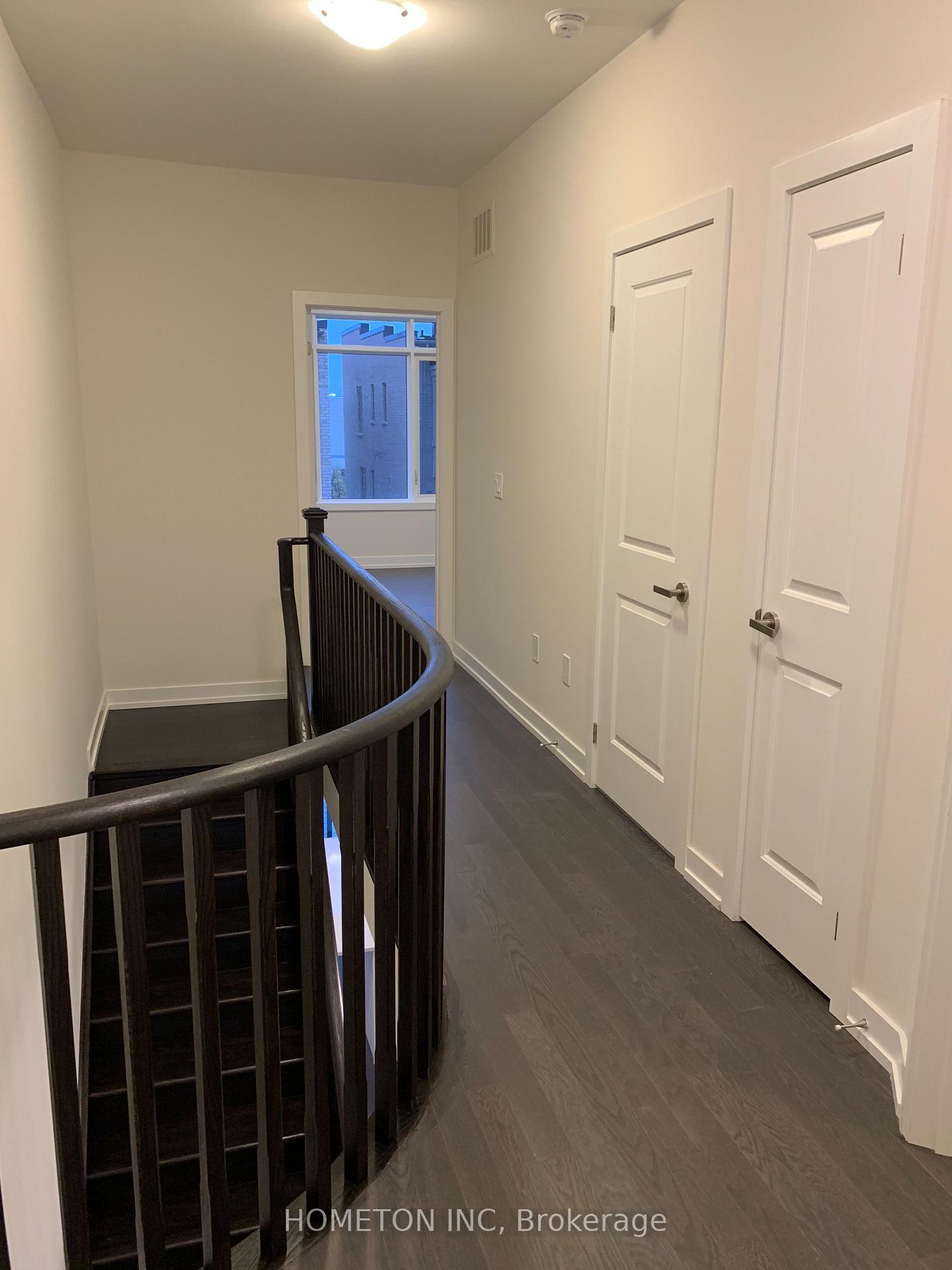 Photo 21 of 197 Salterton Circle, Vaughan, Maple — HOMEH