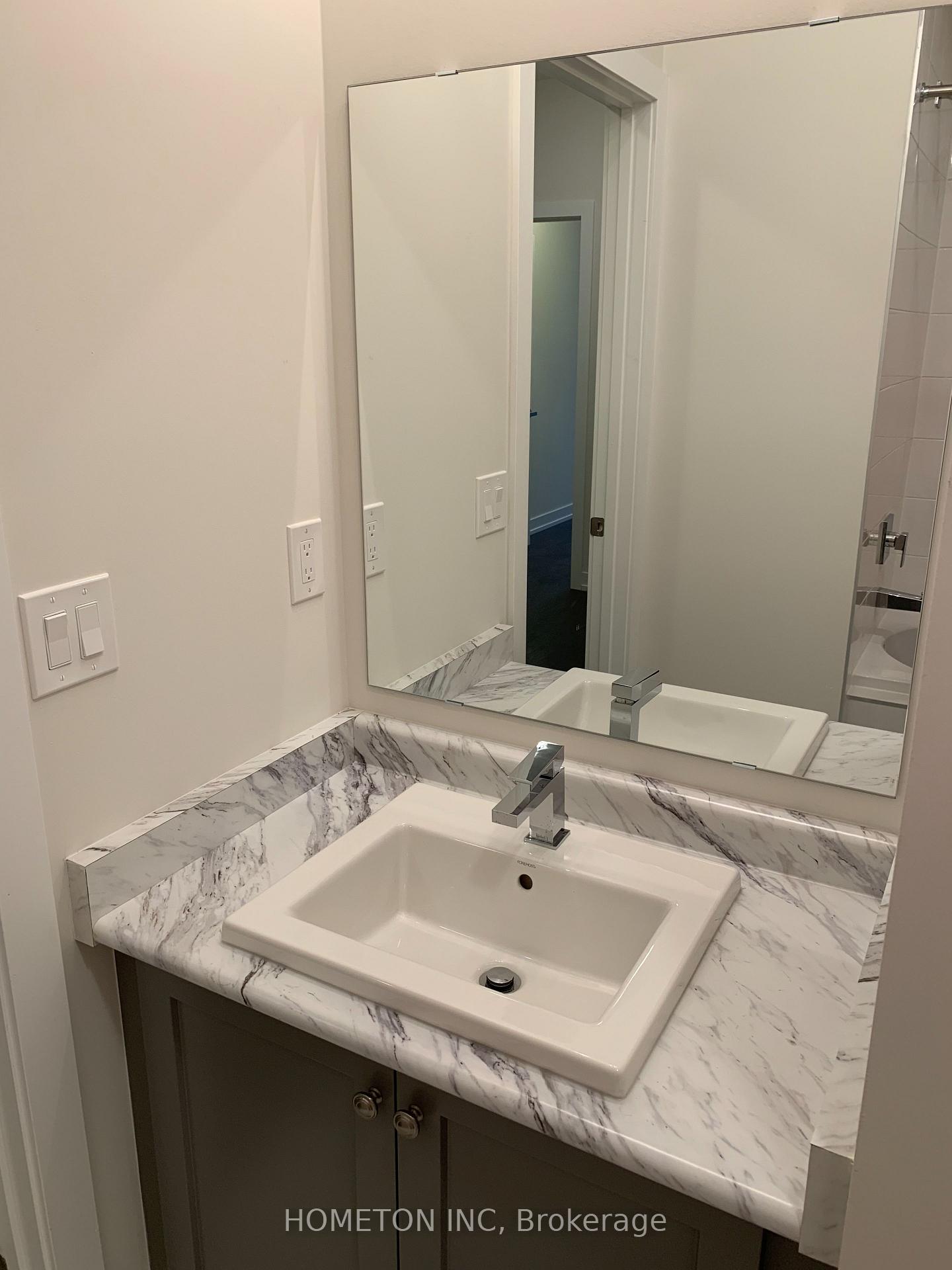 Photo 22 of 197 Salterton Circle, Vaughan, Maple — HOMEH