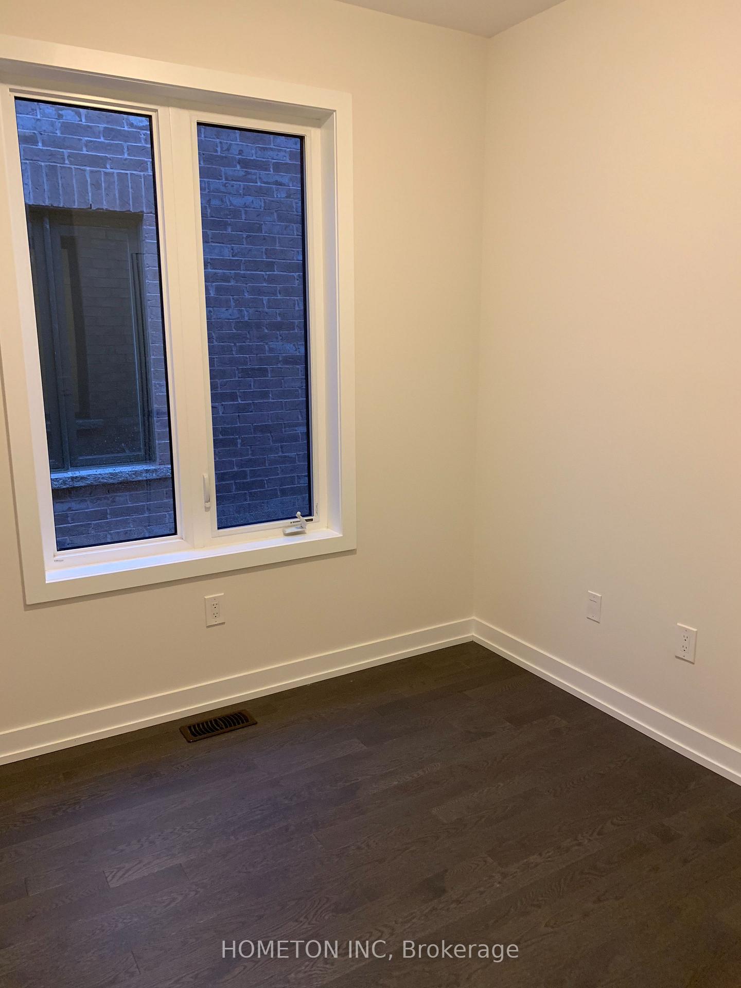 Photo 23 of 197 Salterton Circle, Vaughan, Maple — HOMEH