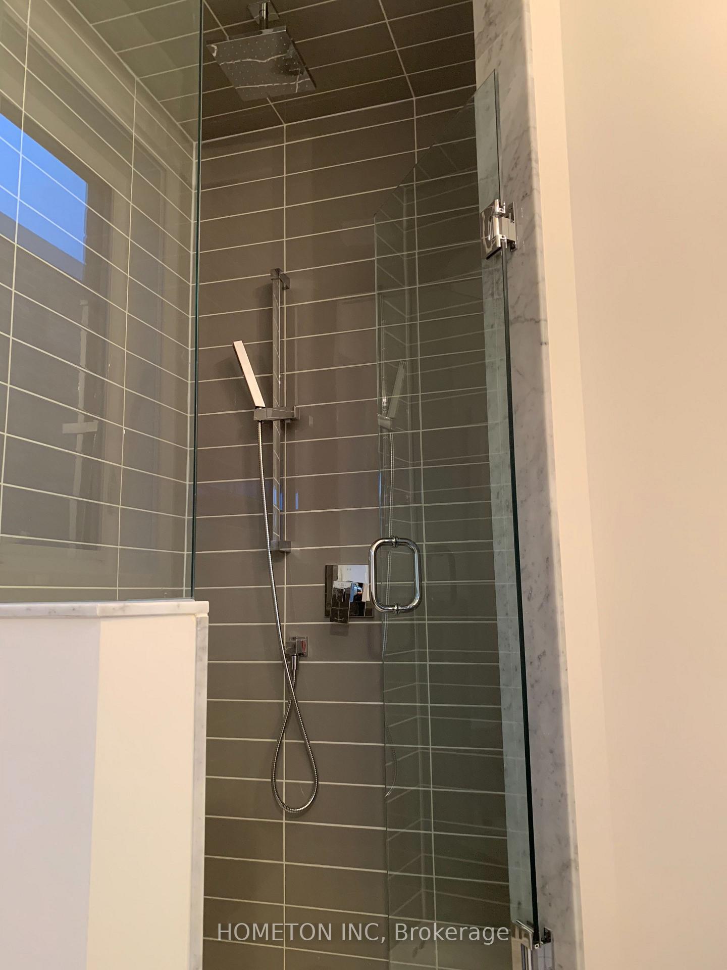 Photo 34 of 197 Salterton Circle, Vaughan, Maple — HOMEH