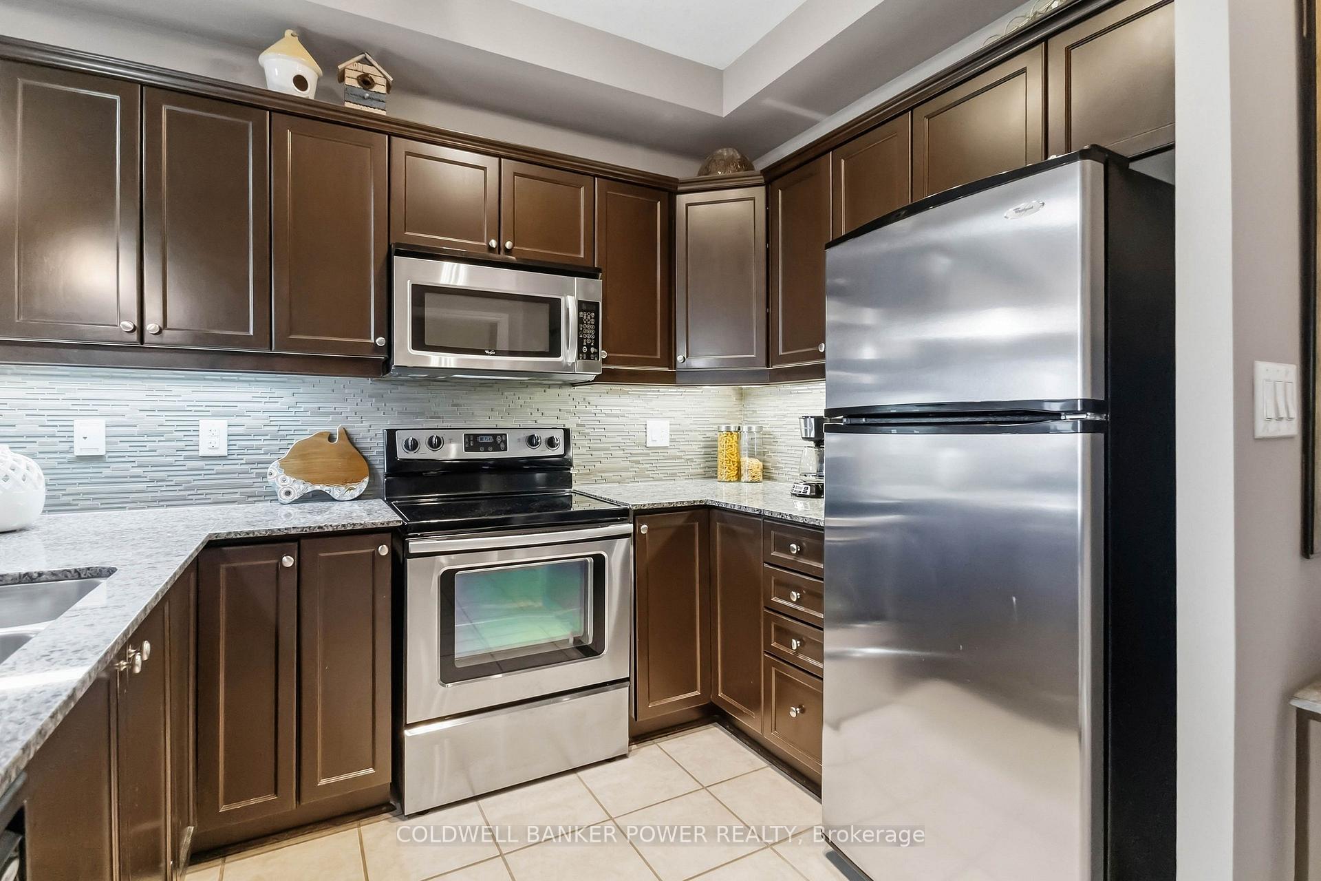 Photo 9 of Unit 1305, 1030 Coronation Drive, London, North I — HOMEH
