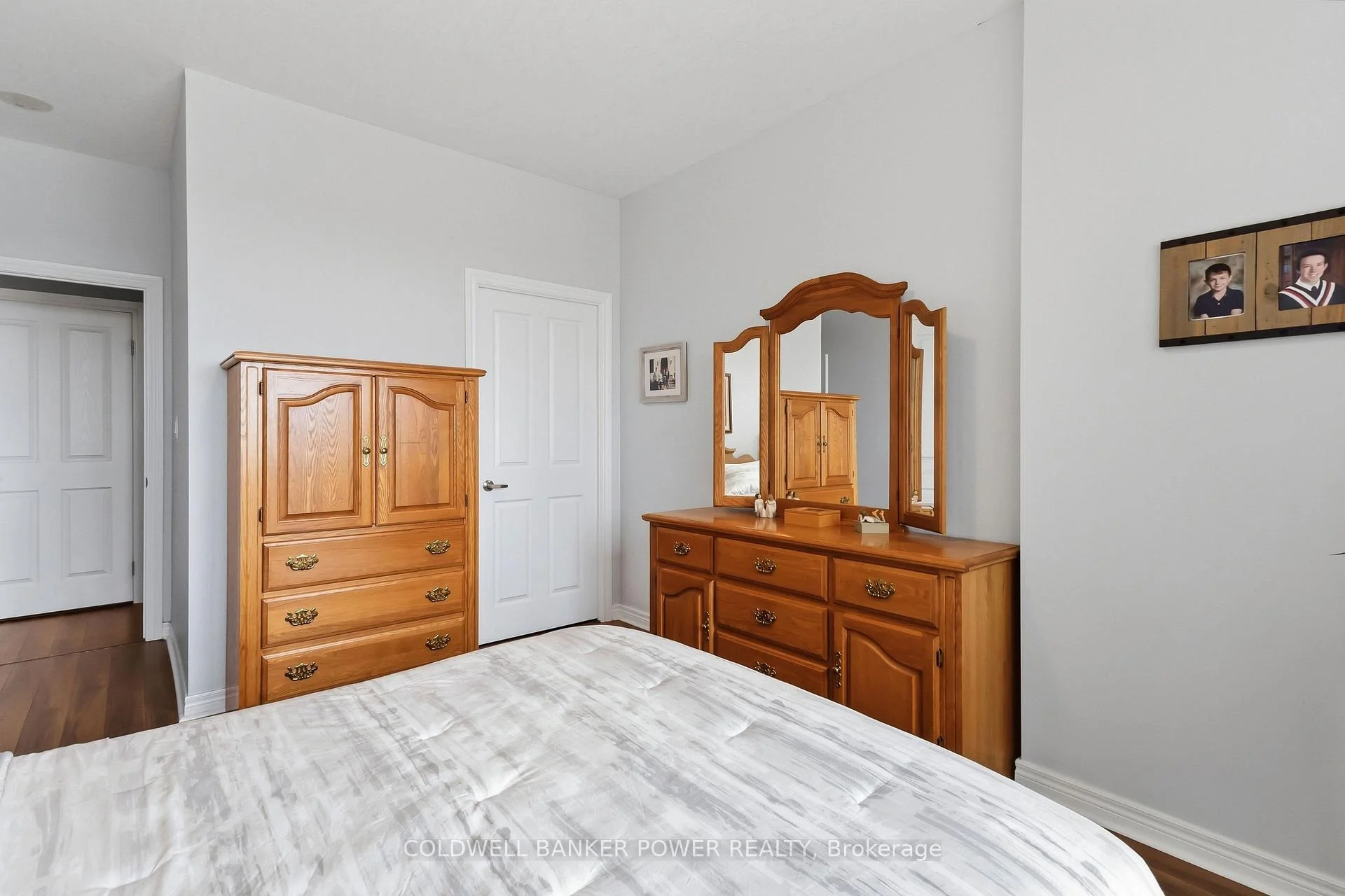 Photo 21 of Unit 1305, 1030 Coronation Drive, London, North I — HOMEH