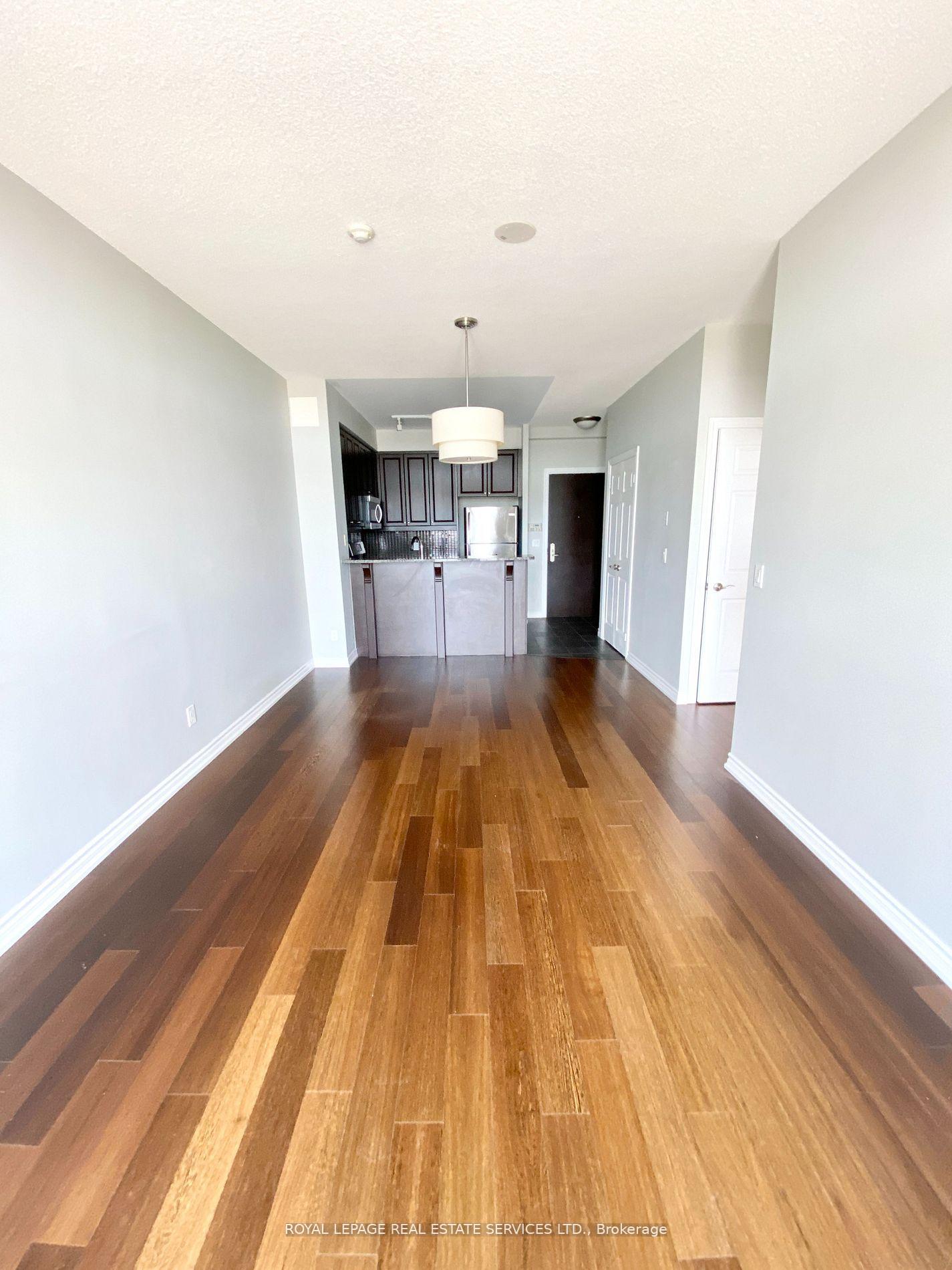 Photo 5 of Unit 502, 1135 Royal York Road, Etobicoke, Edenbridge-Humber Valley — HOMEH