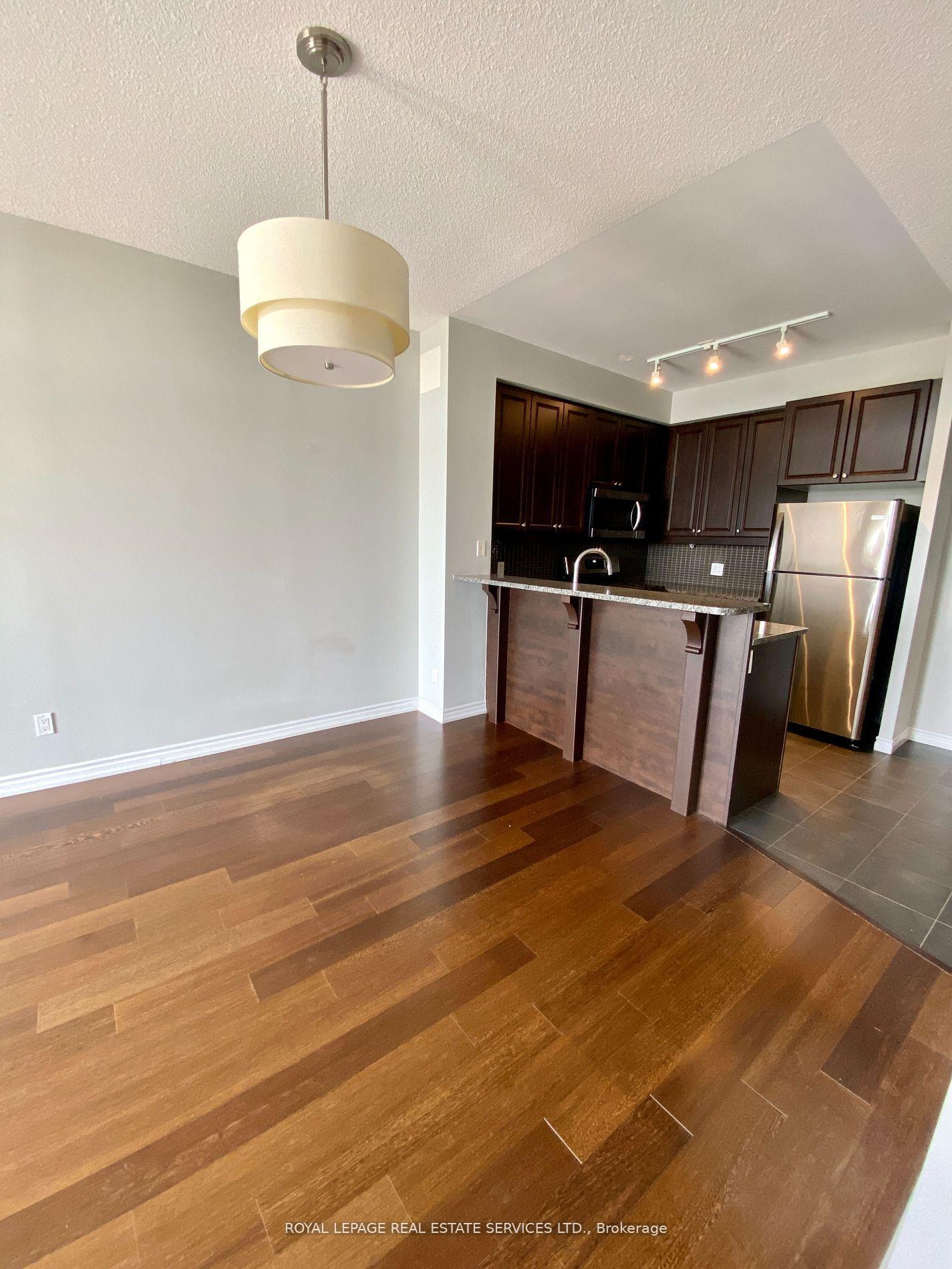 Photo 7 of Unit 502, 1135 Royal York Road, Etobicoke, Edenbridge-Humber Valley — HOMEH