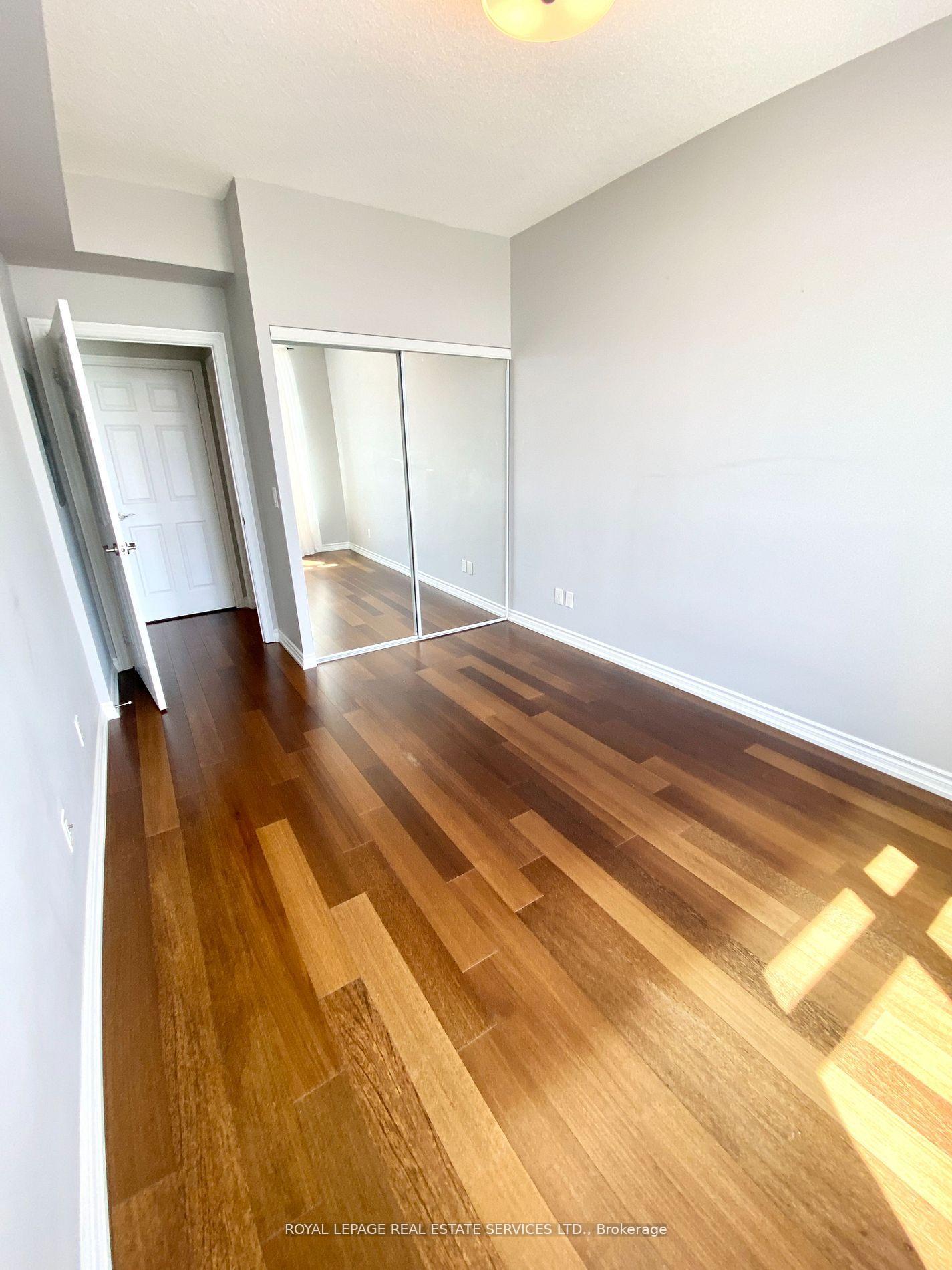 Photo 11 of Unit 502, 1135 Royal York Road, Etobicoke, Edenbridge-Humber Valley — HOMEH
