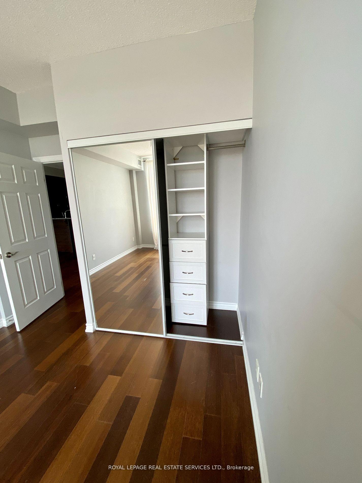 Photo 12 of Unit 502, 1135 Royal York Road, Etobicoke, Edenbridge-Humber Valley — HOMEH