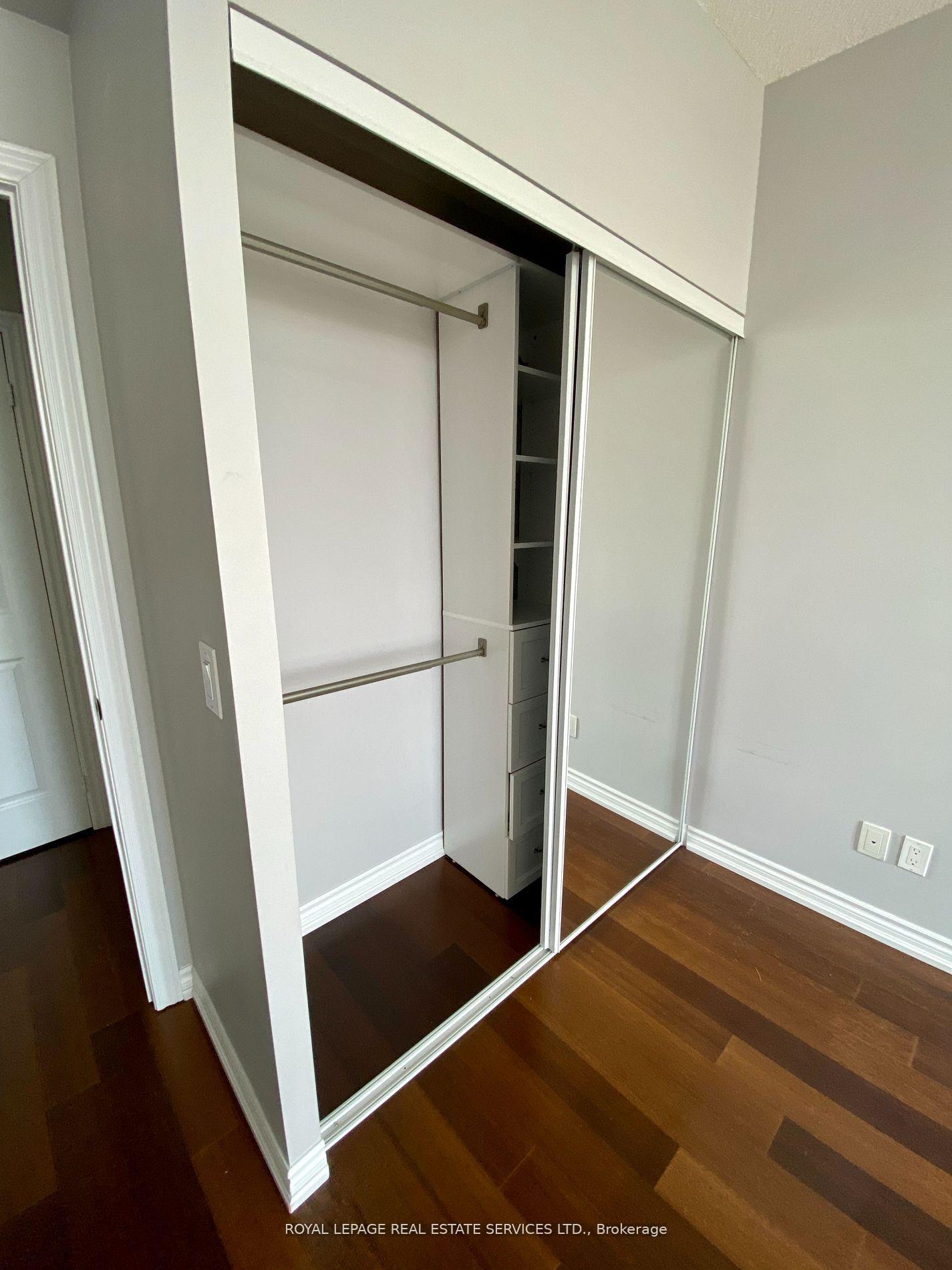Photo 13 of Unit 502, 1135 Royal York Road, Etobicoke, Edenbridge-Humber Valley — HOMEH
