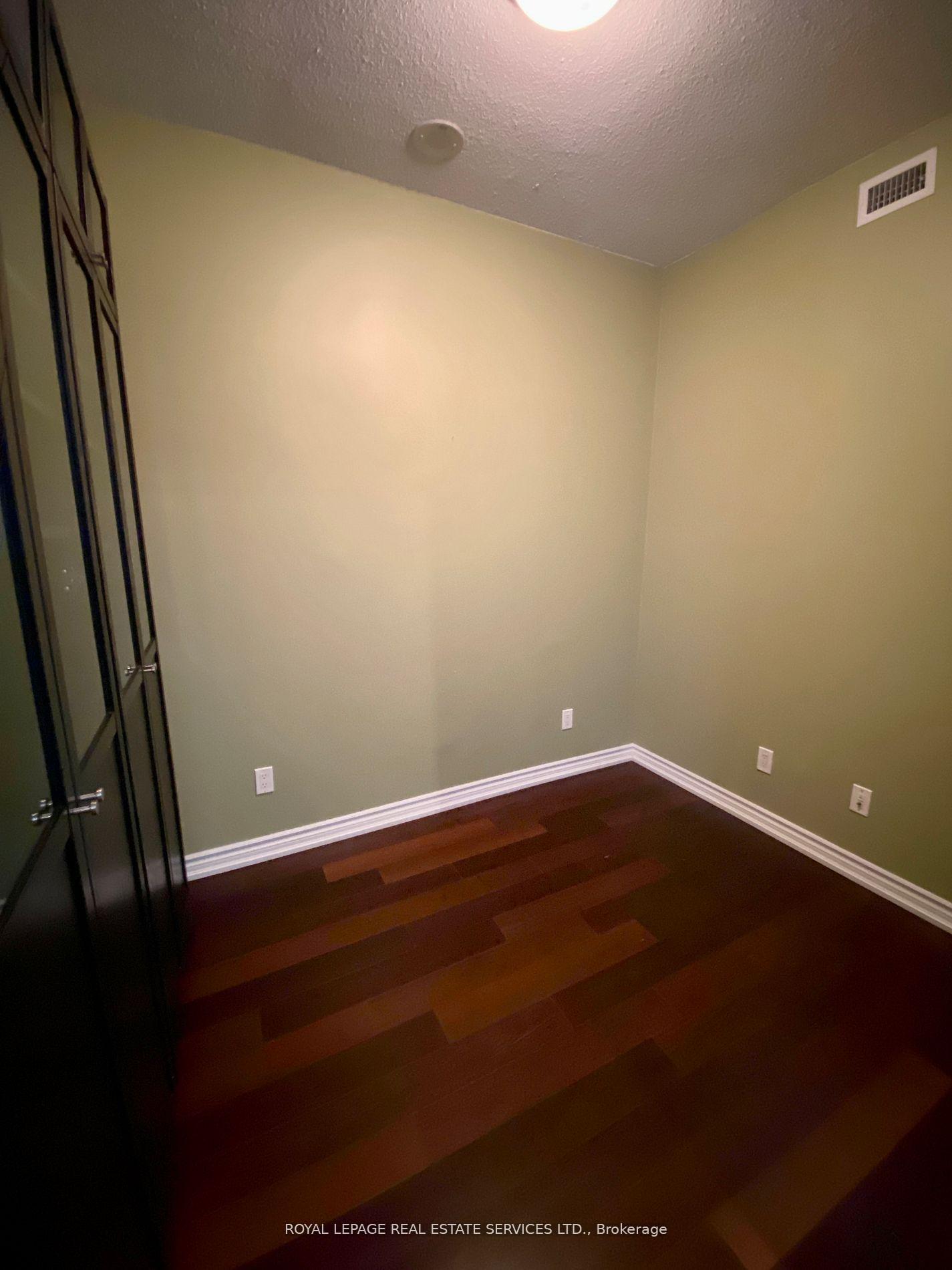 Photo 14 of Unit 502, 1135 Royal York Road, Etobicoke, Edenbridge-Humber Valley — HOMEH