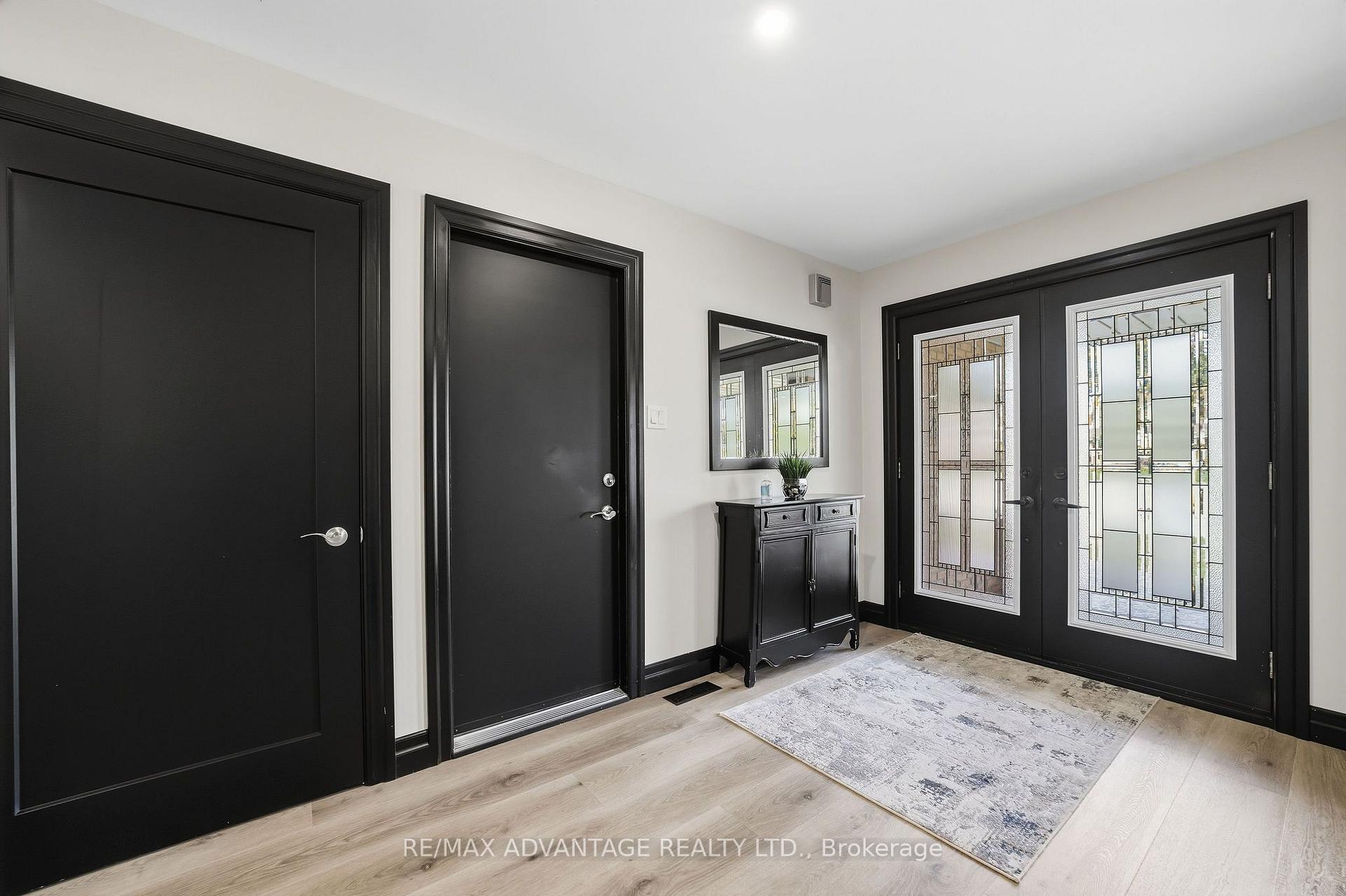 Photo 7 of 43 Lynngate Grove, London, South M — HOMEH