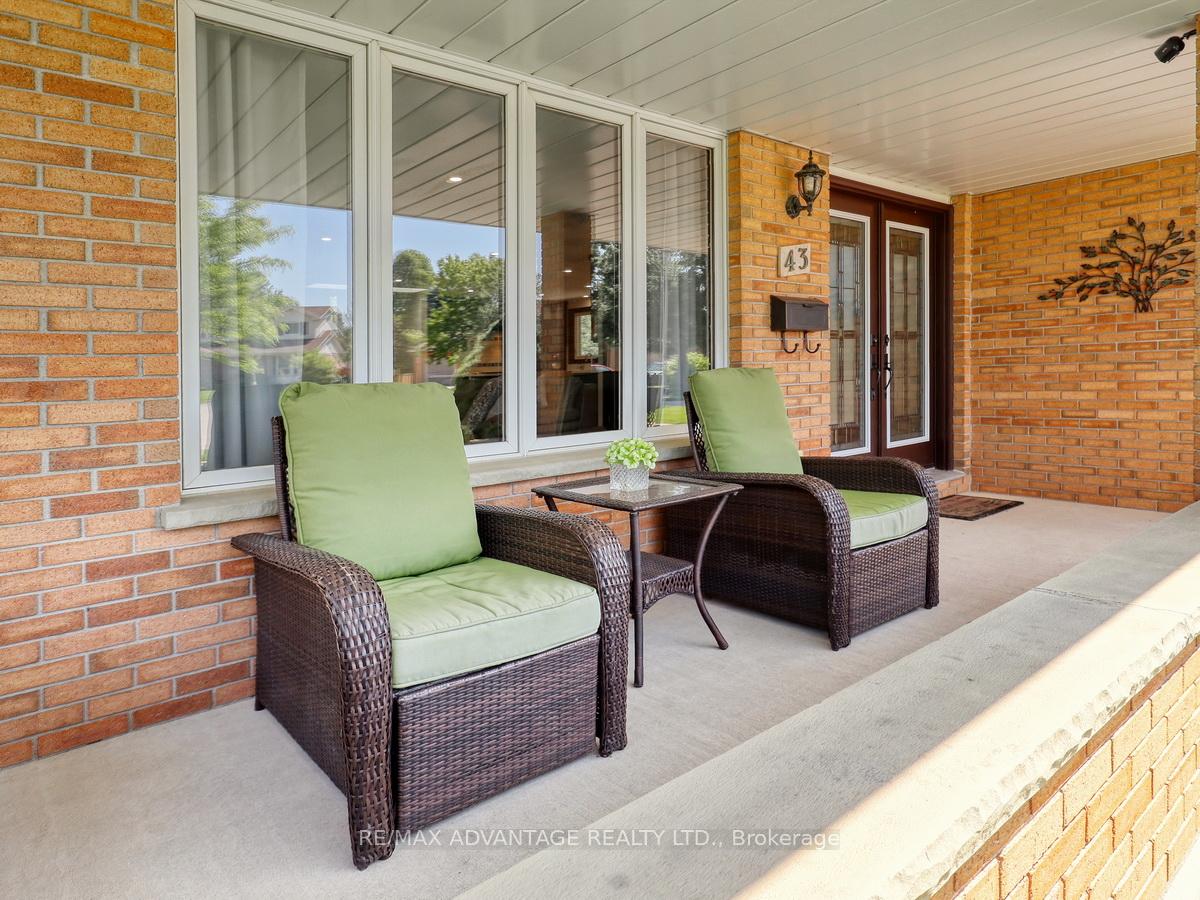Photo 81 of 43 Lynngate Grove, London, South M — HOMEH