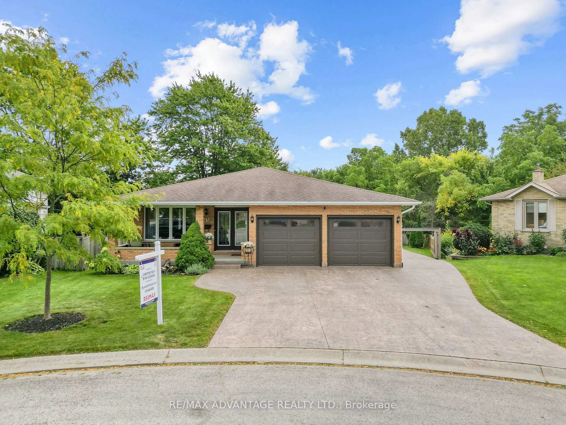 Photo 75 of 43 Lynngate Grove, London, South M — HOMEH