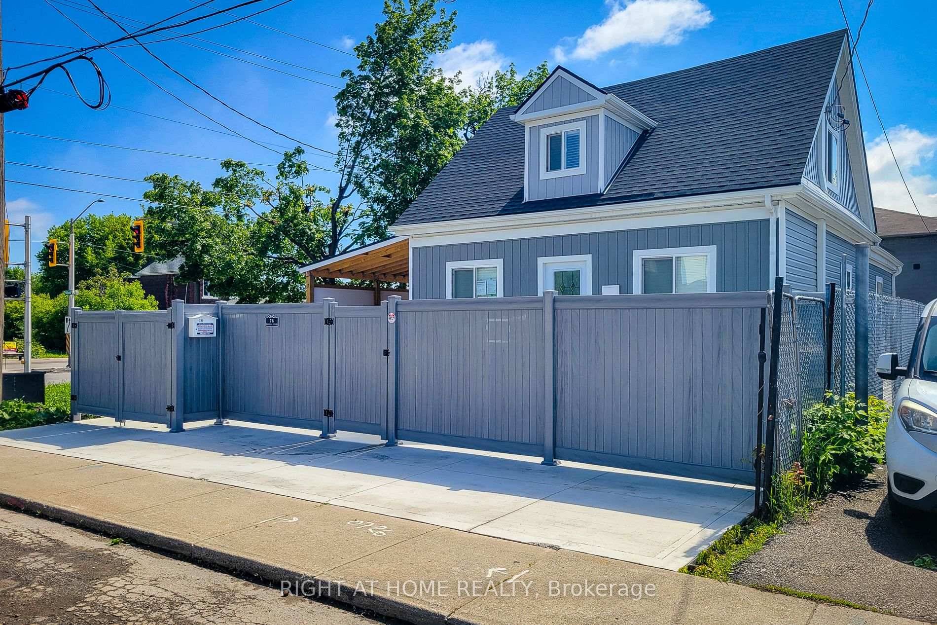 Photo 5 of 78 Hillyard Street E, Hamilton, Industrial Sector — HOMEH
