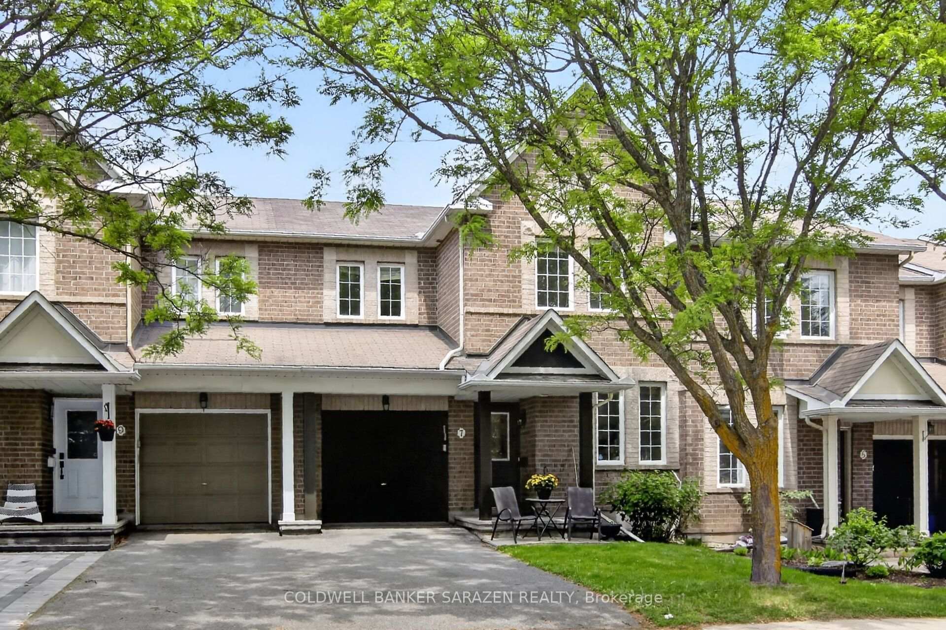 Photo of 7 Barnstone Drive