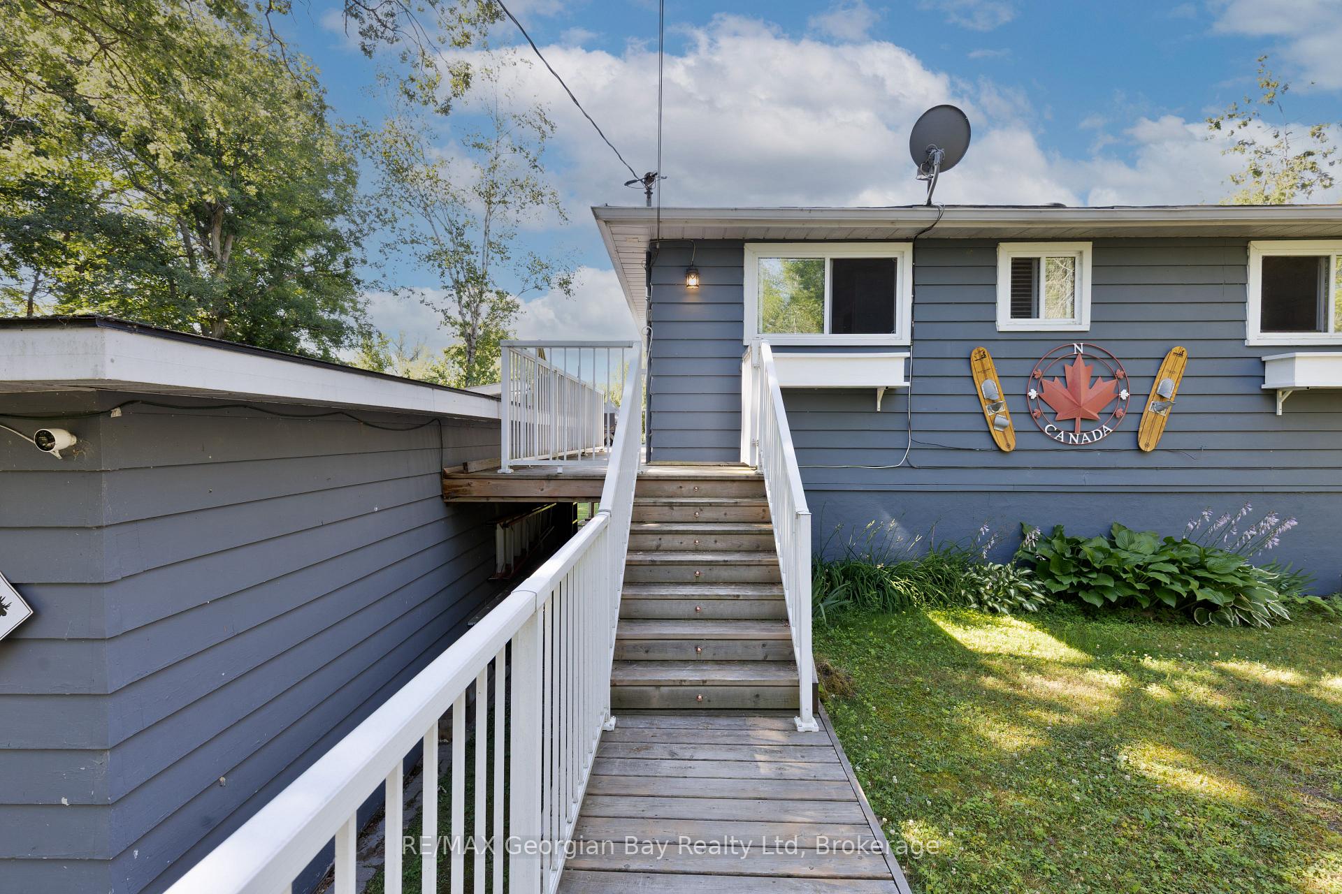 Photo 2 of 46 Forest Harbour Parkway, Tay, Rural Tay — HOMEH