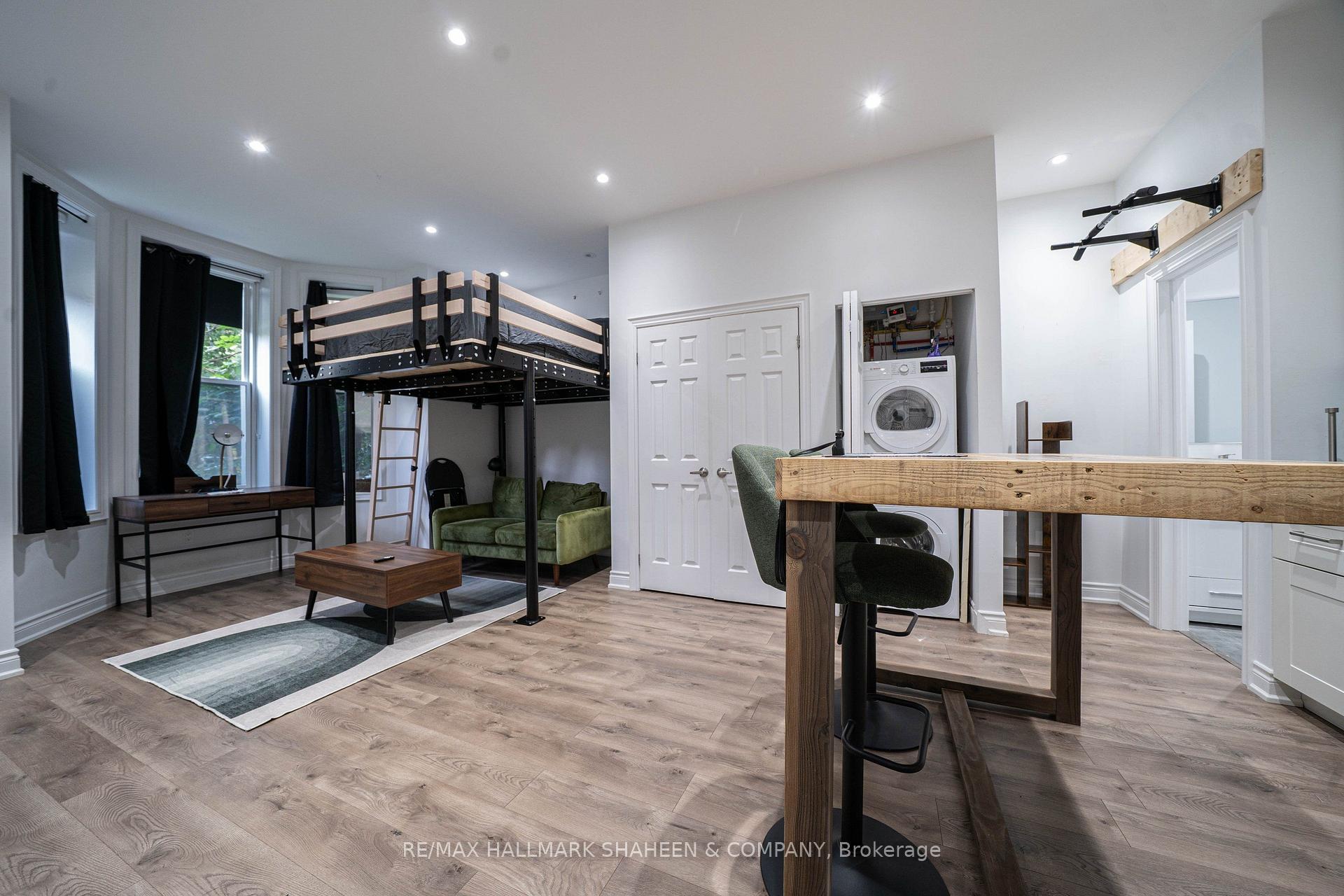 Photo 7 of Unit Bachelor, 208 Dovercourt Road, Toronto, Little Portugal — HOMEH