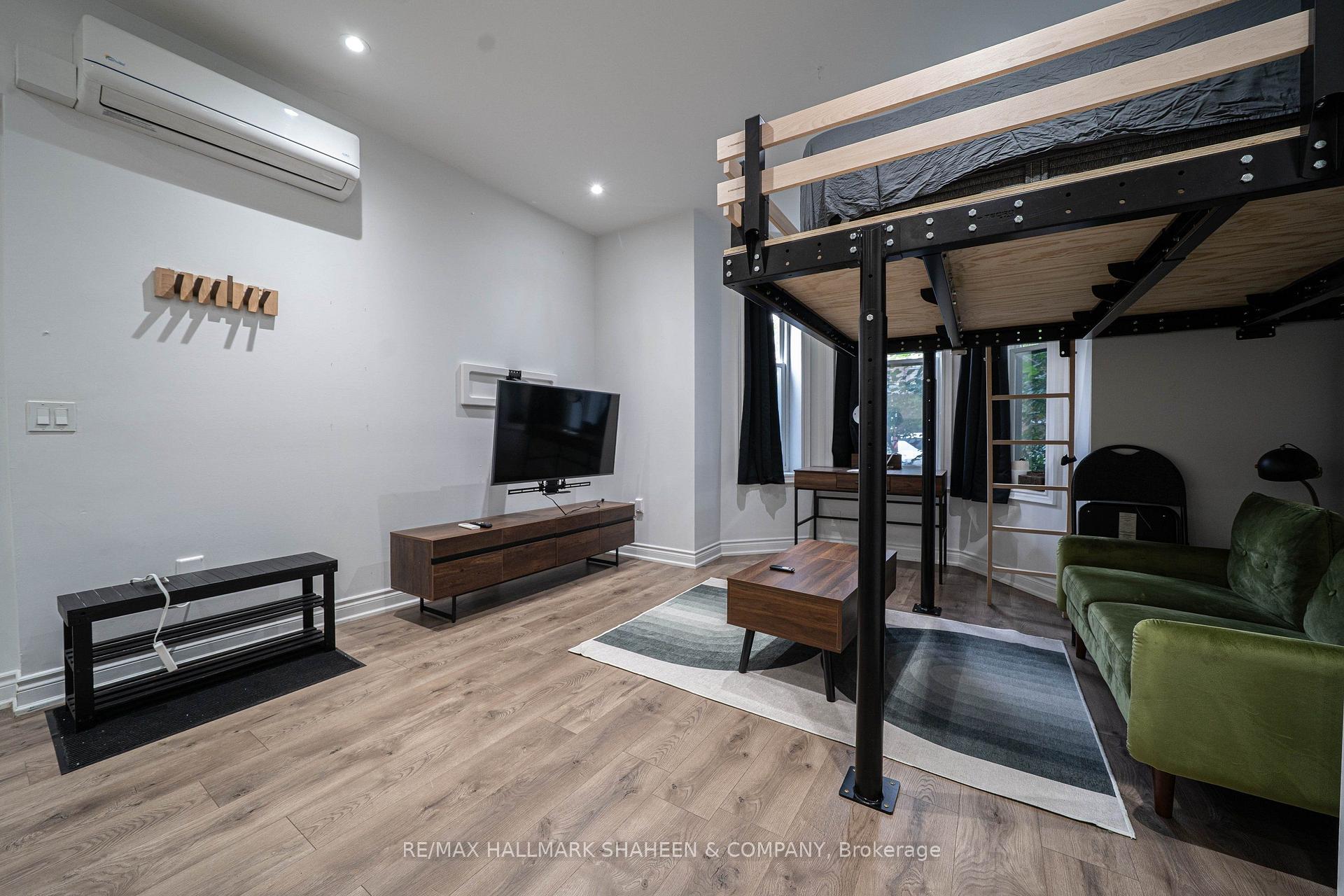 Photo 9 of Unit Bachelor, 208 Dovercourt Road, Toronto, Little Portugal — HOMEH