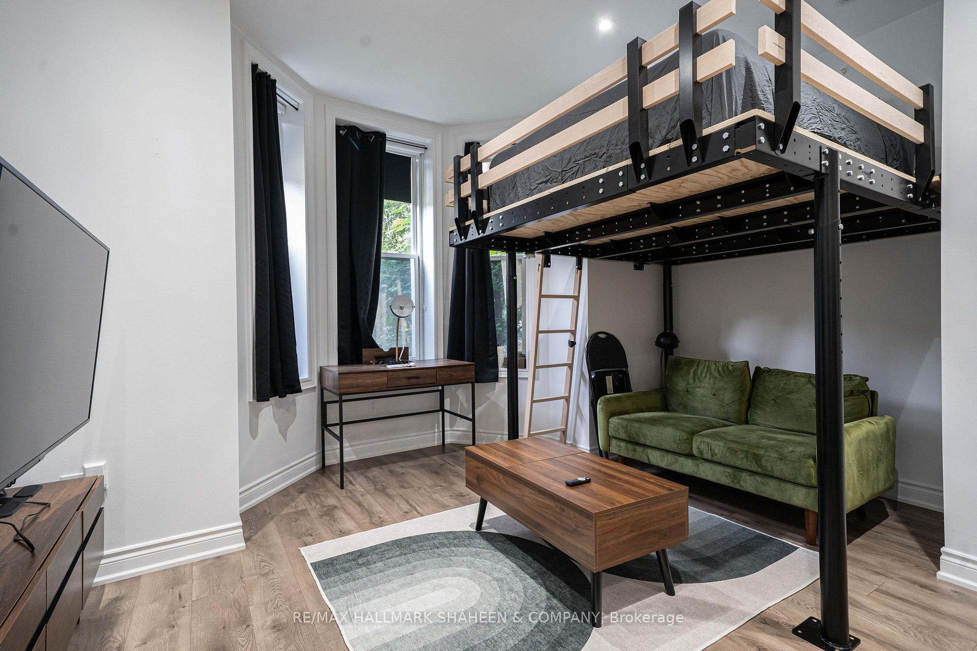 Photo 10 of Unit Bachelor, 208 Dovercourt Road, Toronto, Little Portugal — HOMEH