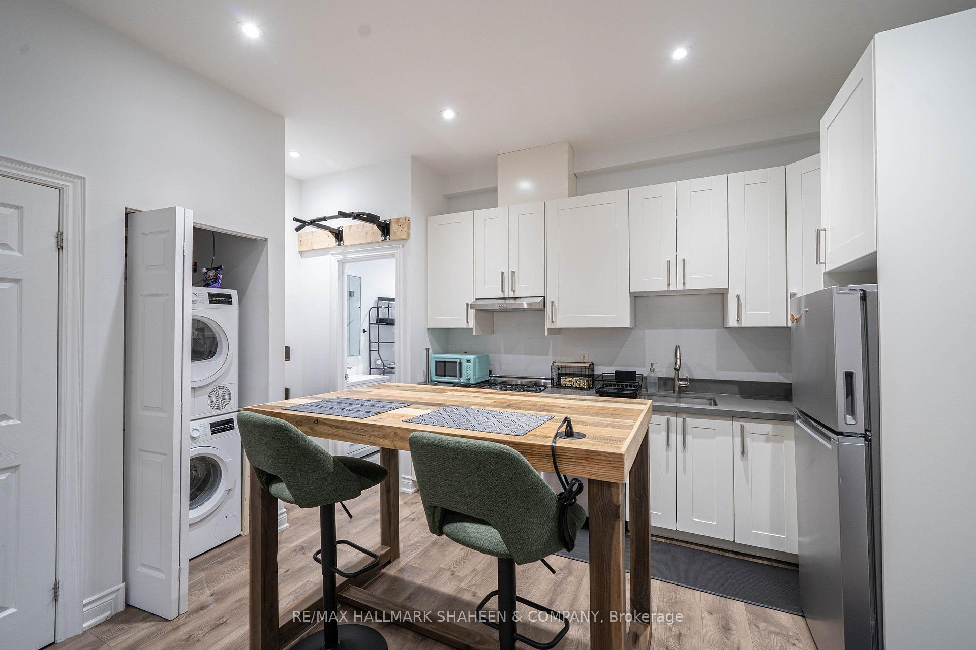 Photo 13 of Unit Bachelor, 208 Dovercourt Road, Toronto, Little Portugal — HOMEH