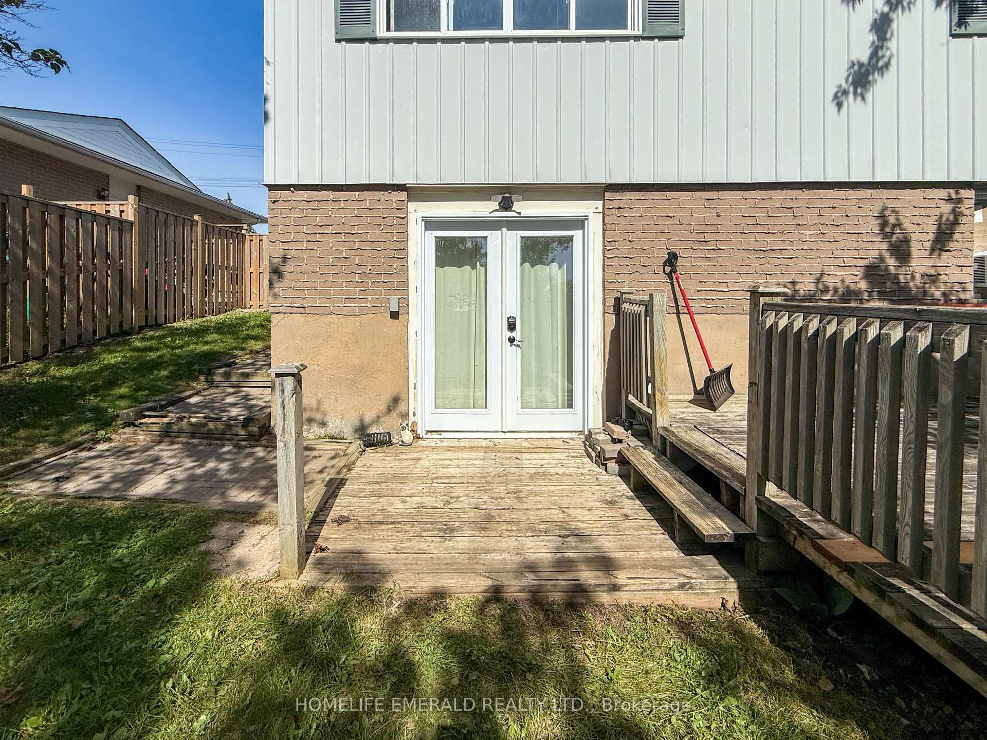 Photo 3 of 131 Cundles Road E, Barrie, Cundles East — HOMEH