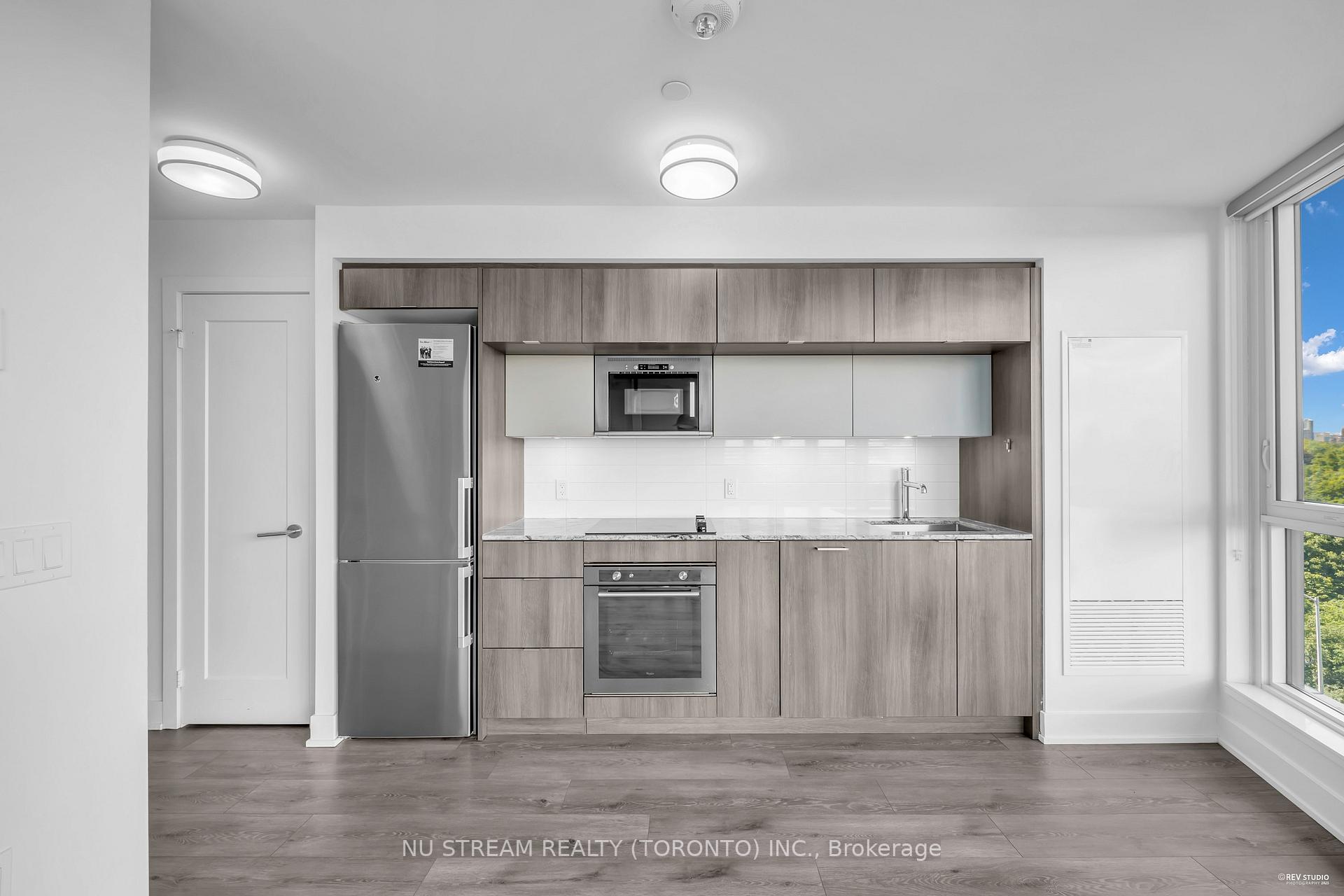 Photo 11 of Unit 516, 585 Bloor Street E, Toronto, North St. James Town — HOMEH