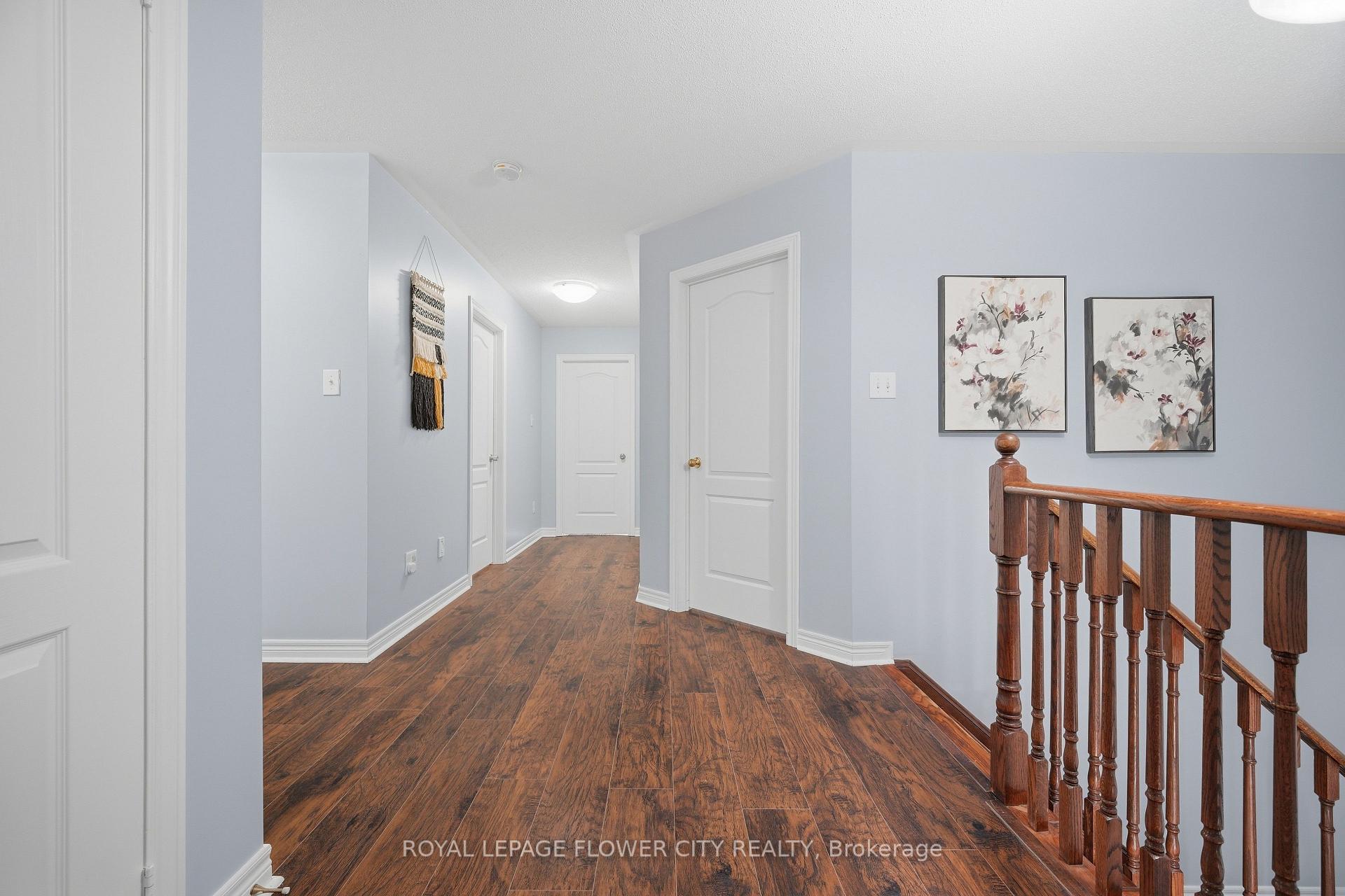 Photo 25 of 39 Hadfield Circle, Brampton, Sandringham-Wellington — HOMEH