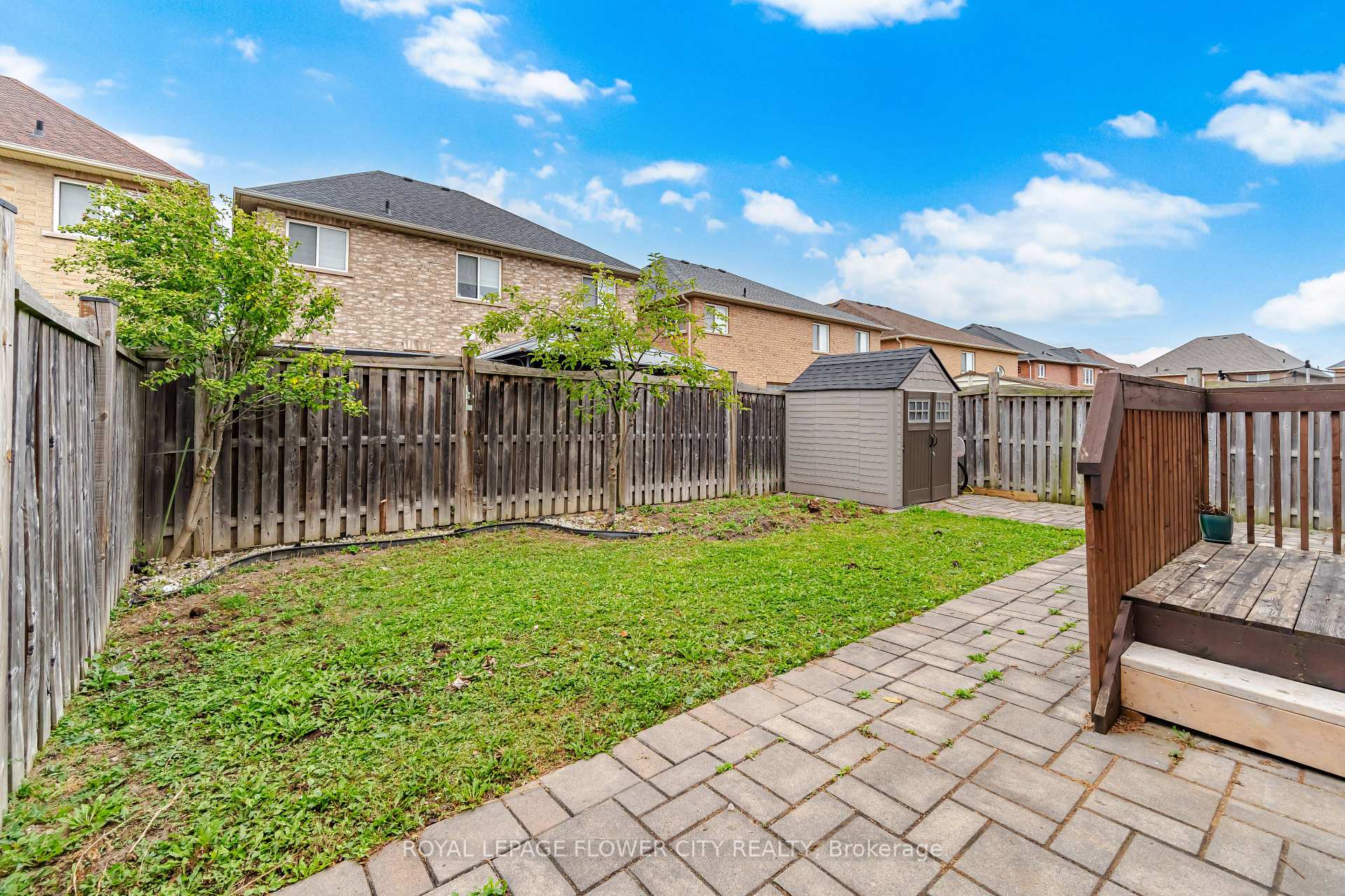 Photo 37 of 39 Hadfield Circle, Brampton, Sandringham-Wellington — HOMEH