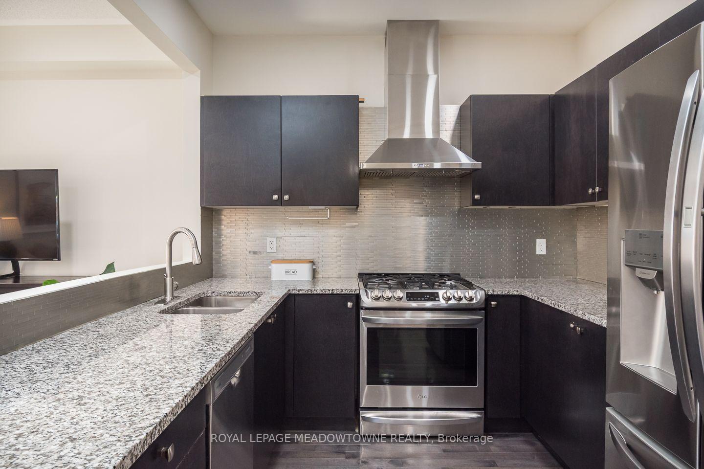 Photo 13 of 1079 Job Crescent, Milton, Harrison — HOMEH