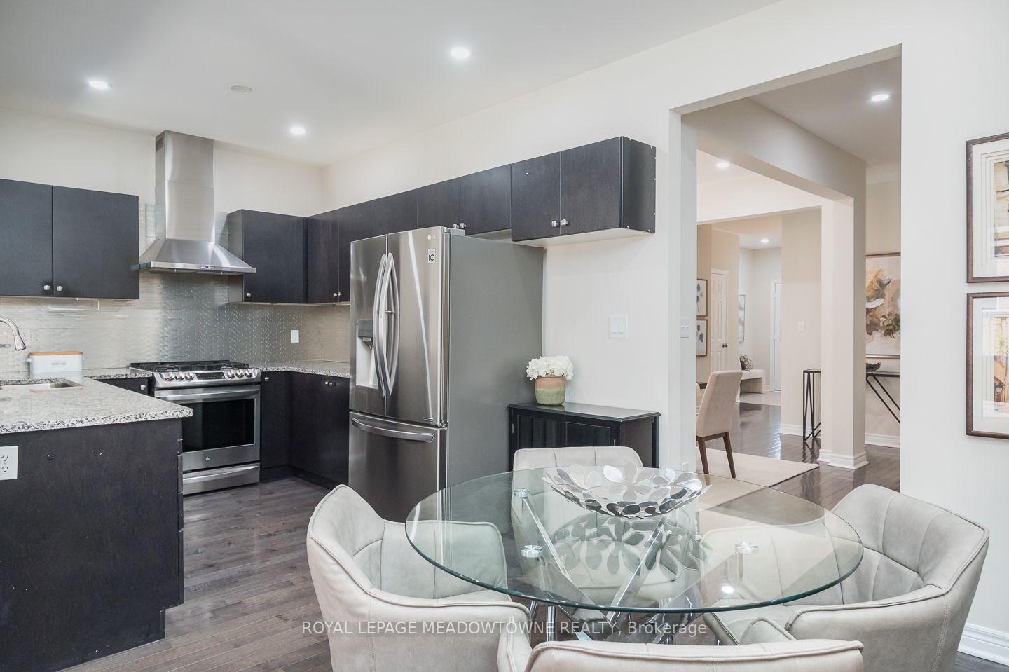 Photo 16 of 1079 Job Crescent, Milton, Harrison — HOMEH