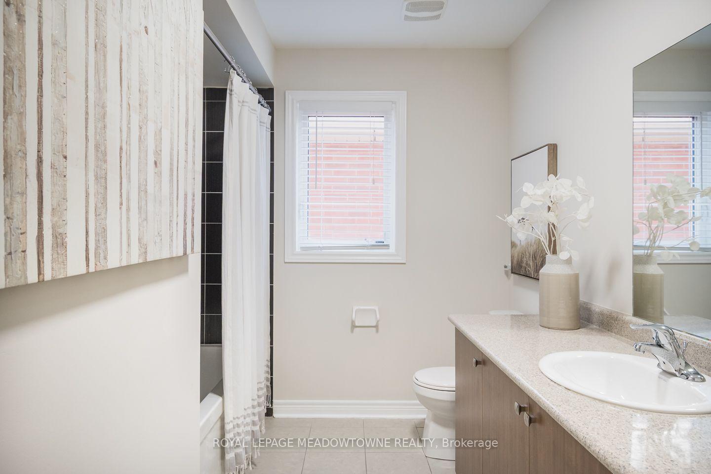 Photo 29 of 1079 Job Crescent, Milton, Harrison — HOMEH