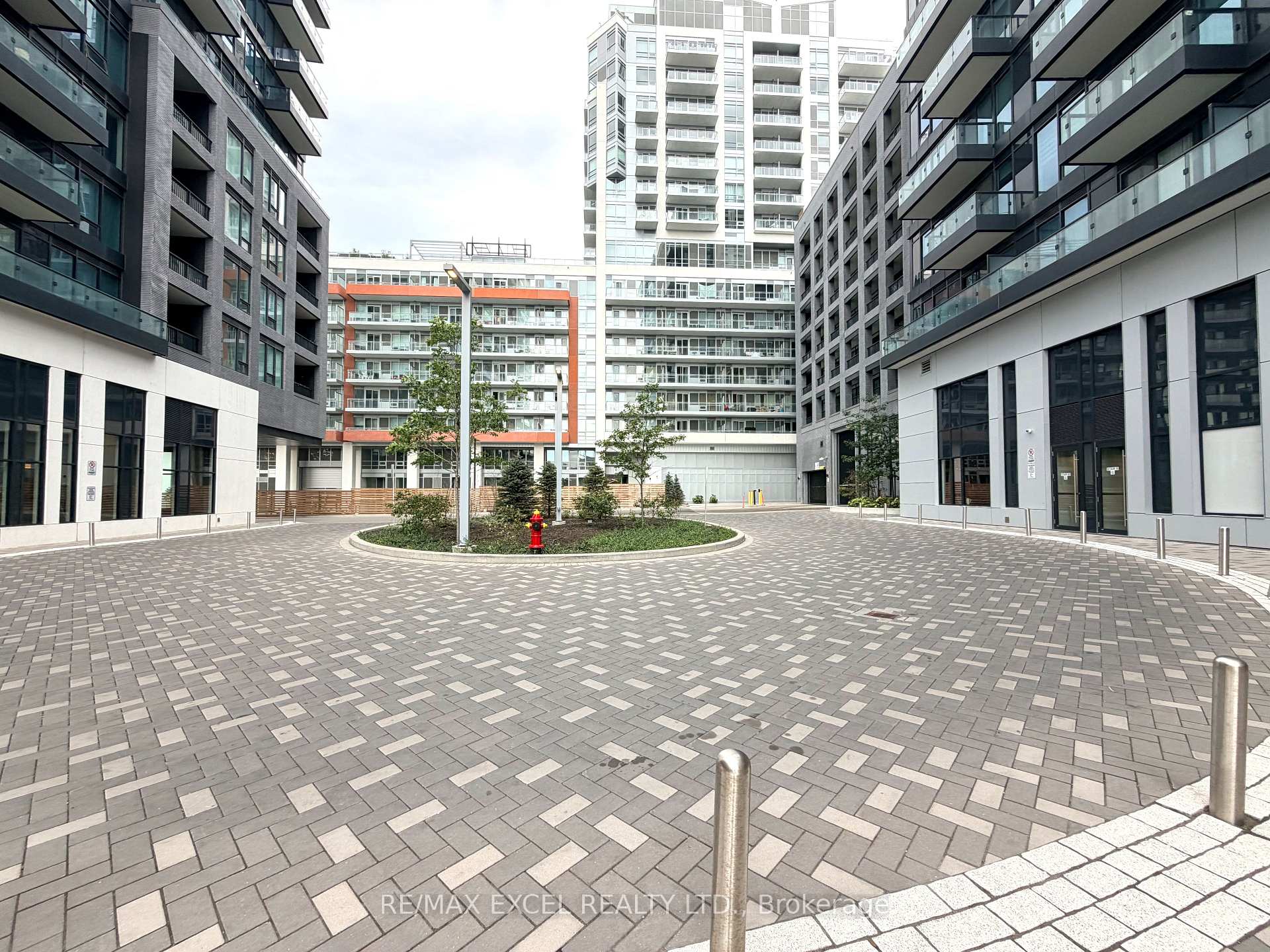 Photo 3 of Unit 809E, 8868 Yonge Street, Richmond Hill, South Richvale — HOMEH