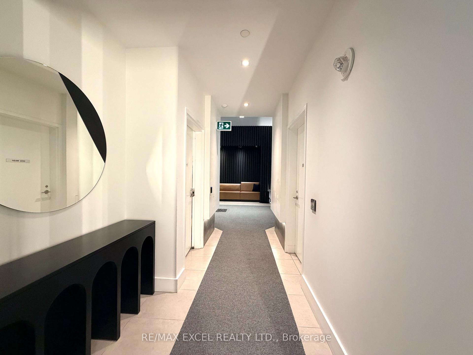 Photo 5 of Unit 809E, 8868 Yonge Street, Richmond Hill, South Richvale — HOMEH