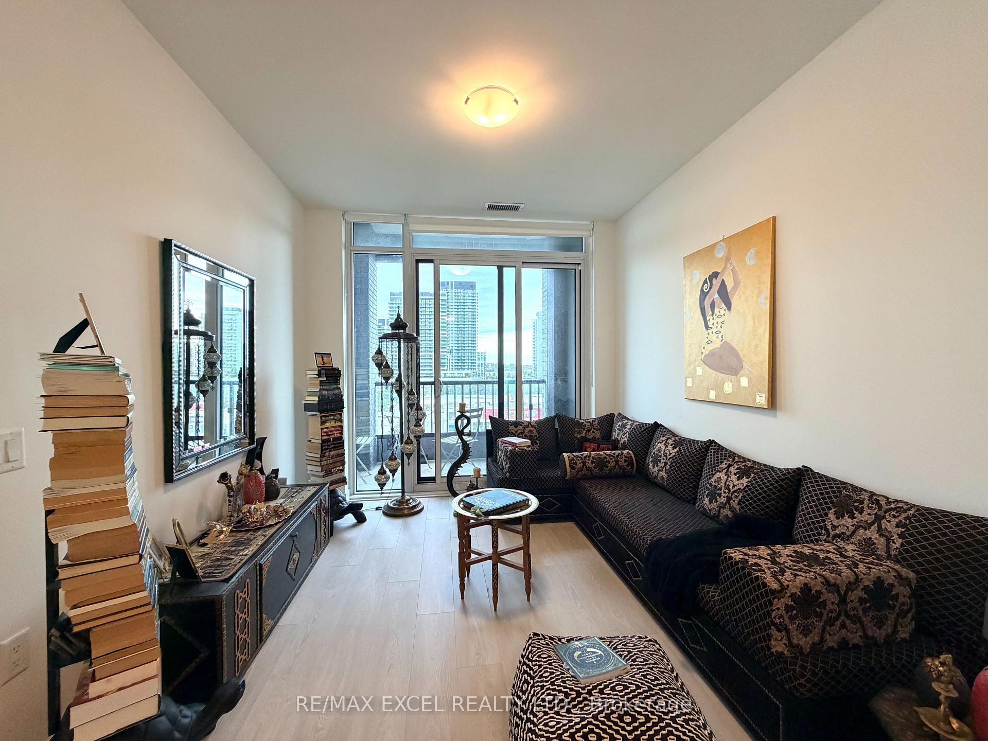 Photo 13 of Unit 809E, 8868 Yonge Street, Richmond Hill, South Richvale — HOMEH