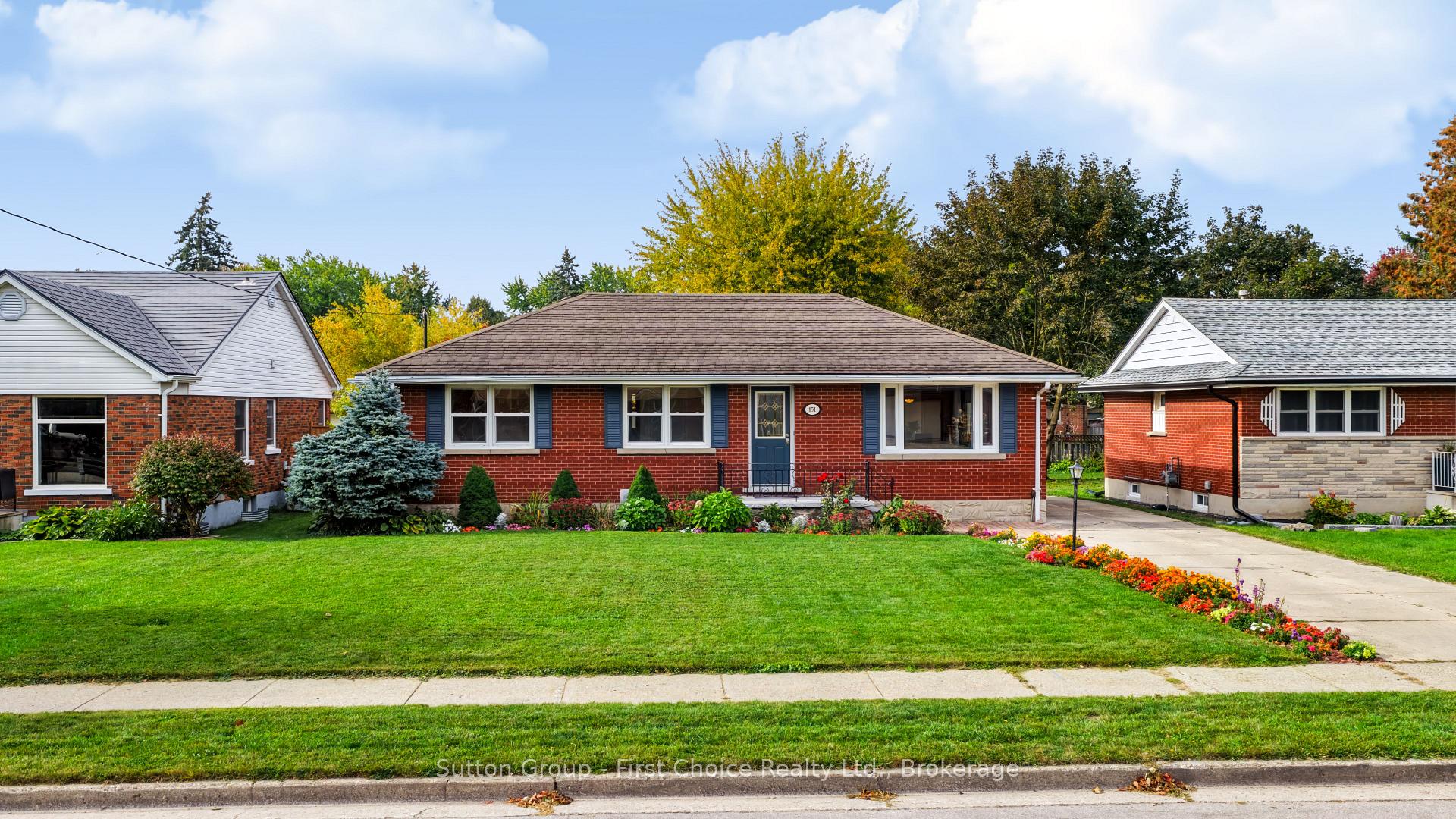 Photo 1 of 151 Woods Street, Stratford — HOMEH