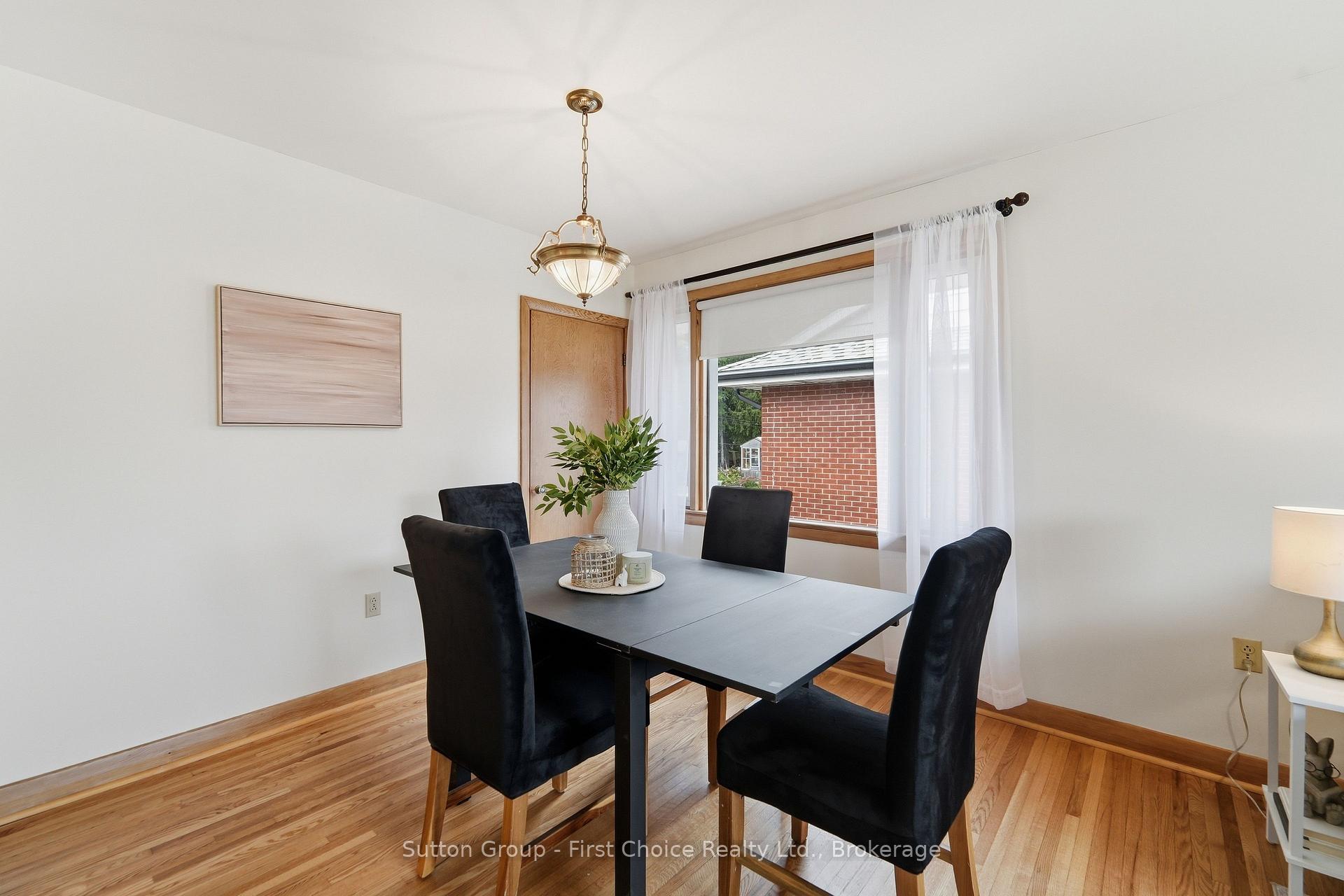 Photo 9 of 151 Woods Street, Stratford — HOMEH