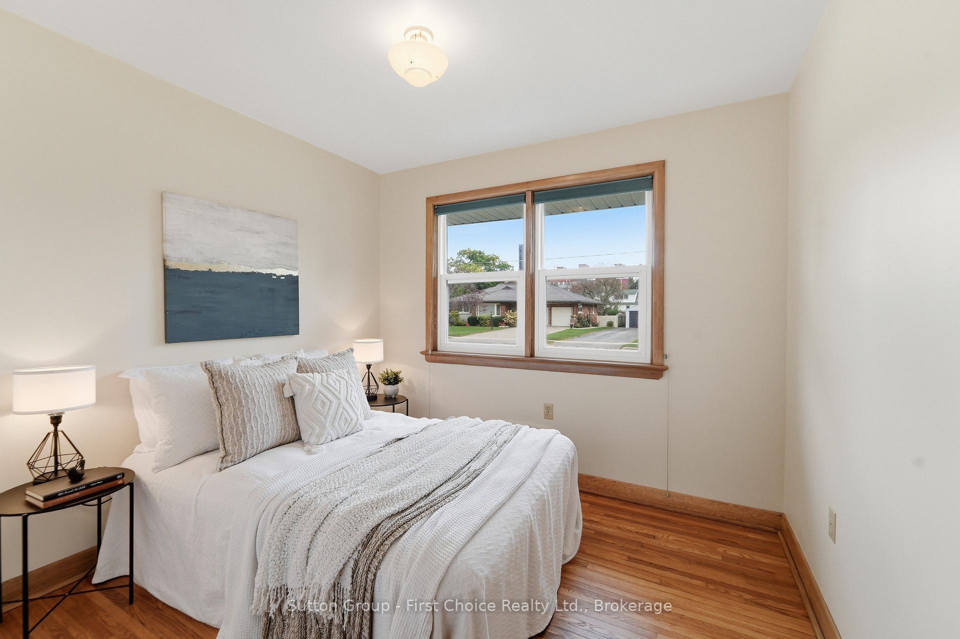 Photo 17 of 151 Woods Street, Stratford — HOMEH